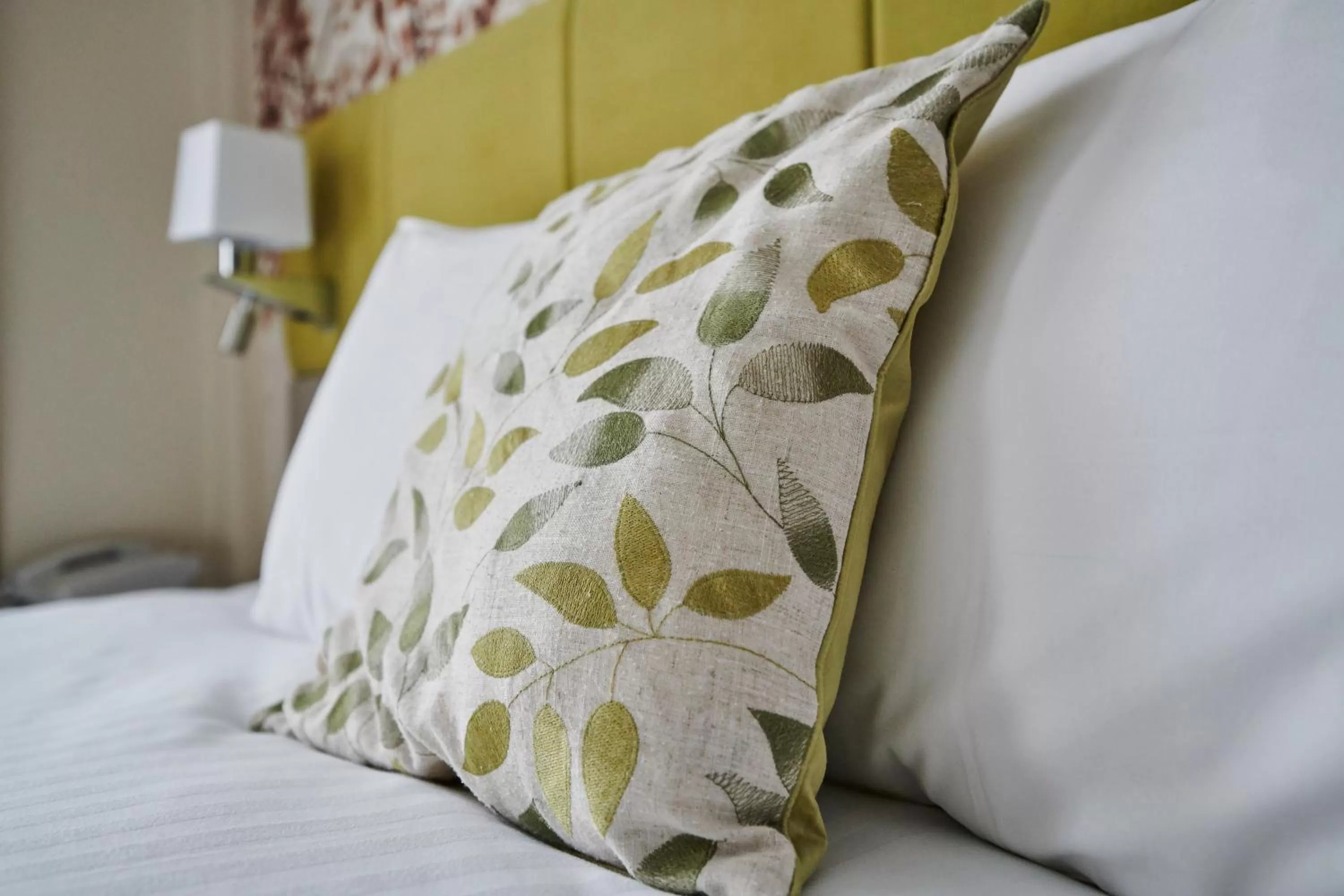 Standard King Room - Disability Access in Holiday Inn Corby Kettering A43 by IHG