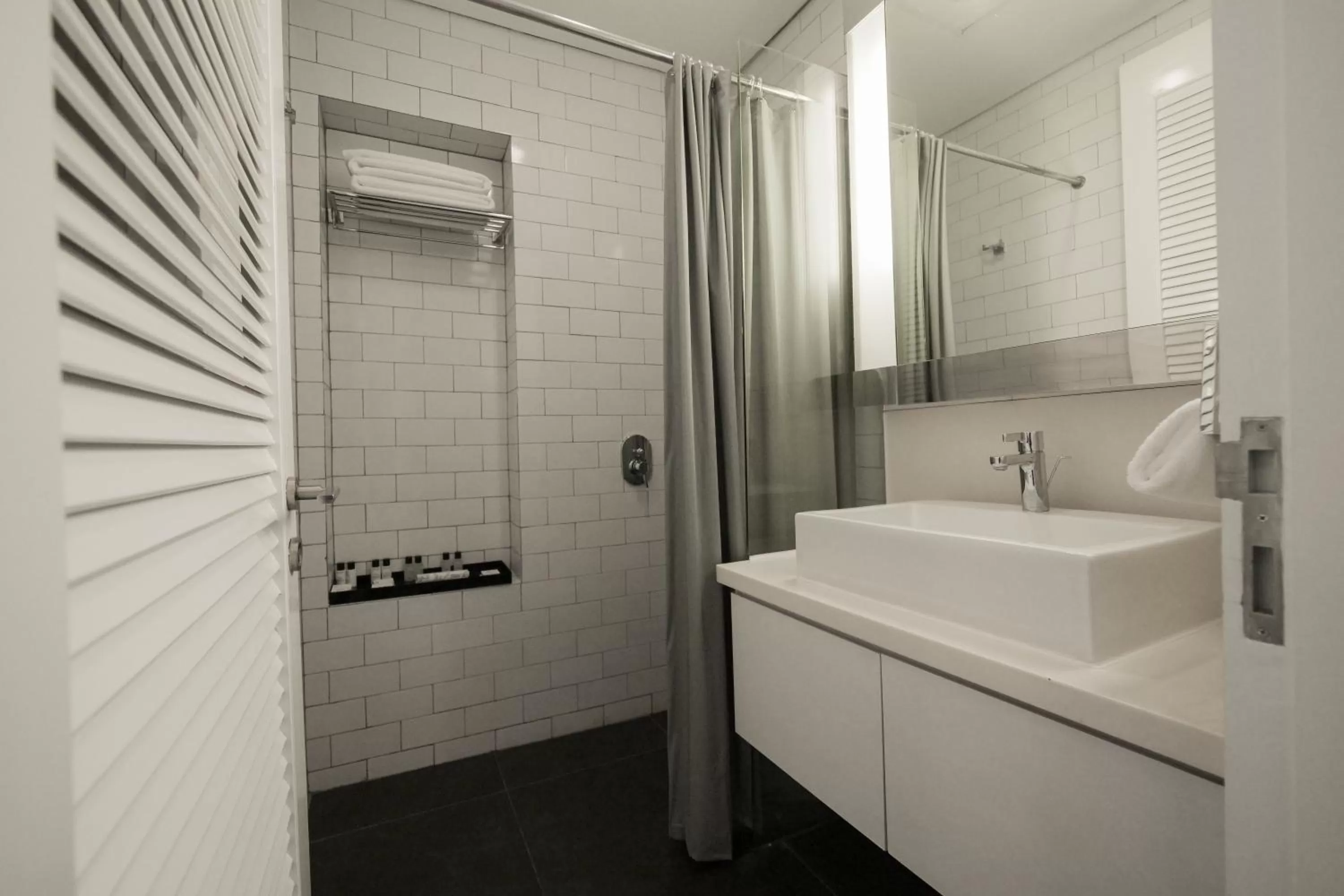 Two-Bedroom Deluxe in Morrissey Hotel Residences