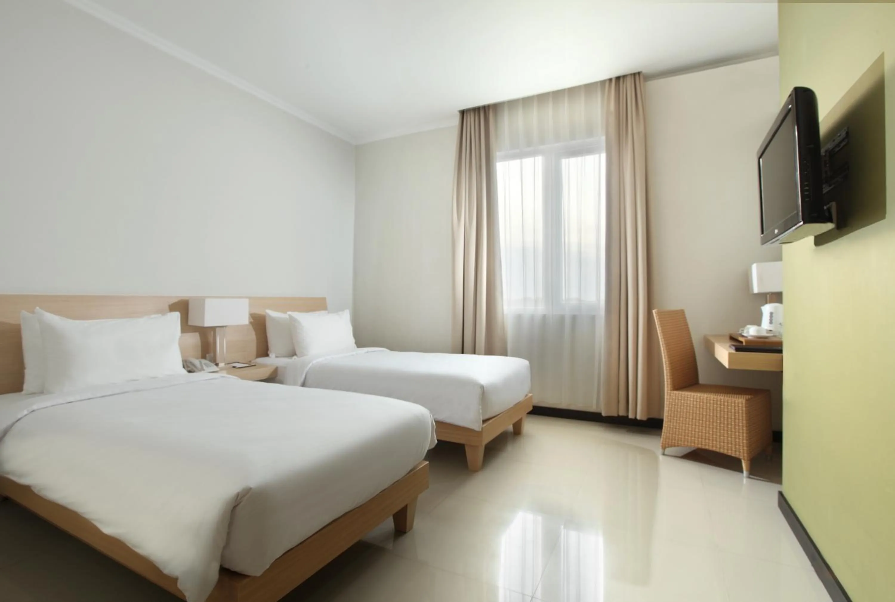 Superior Twin Room in Hotel Santika Bengkulu