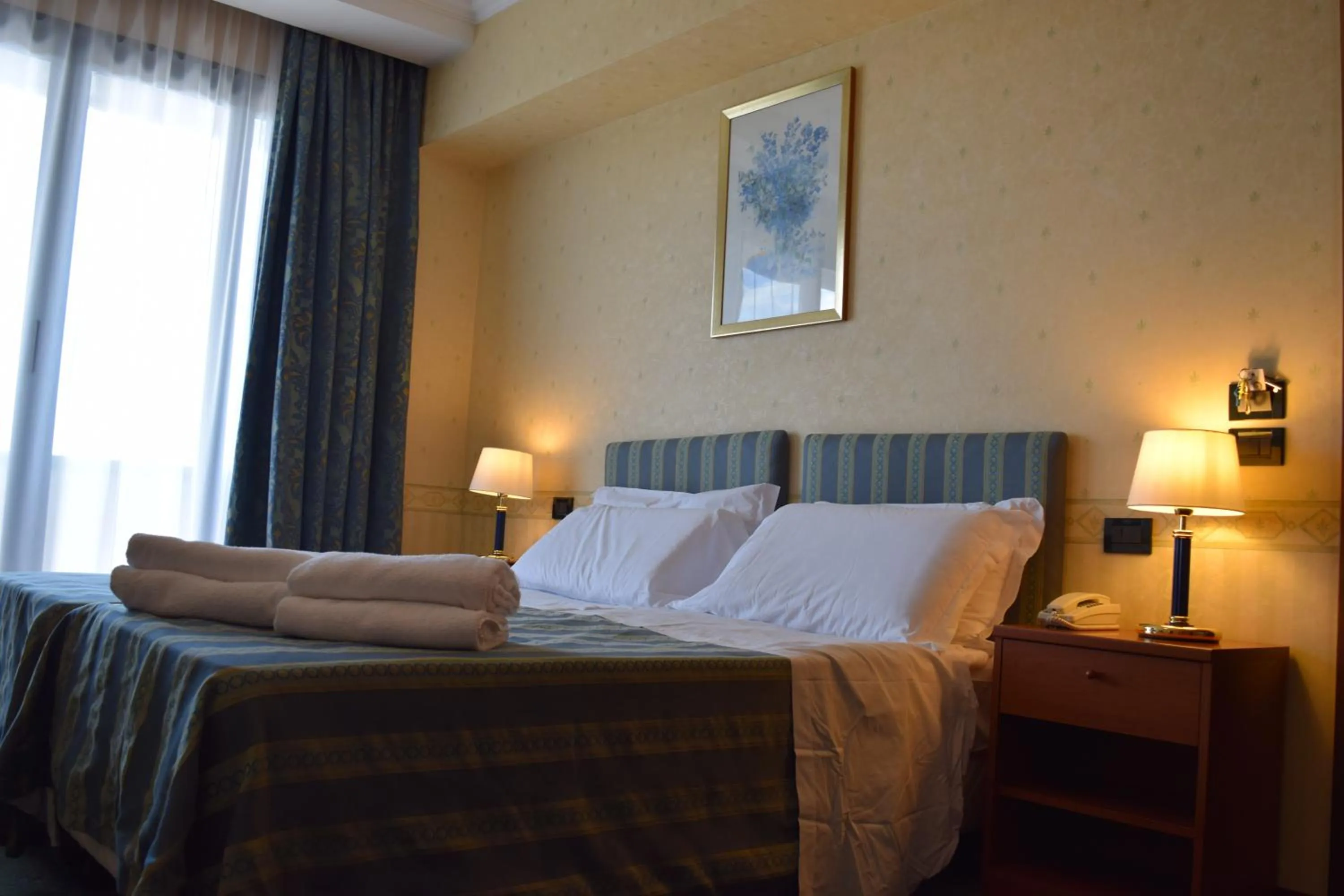 Twin Room in Hotel President Pomezia