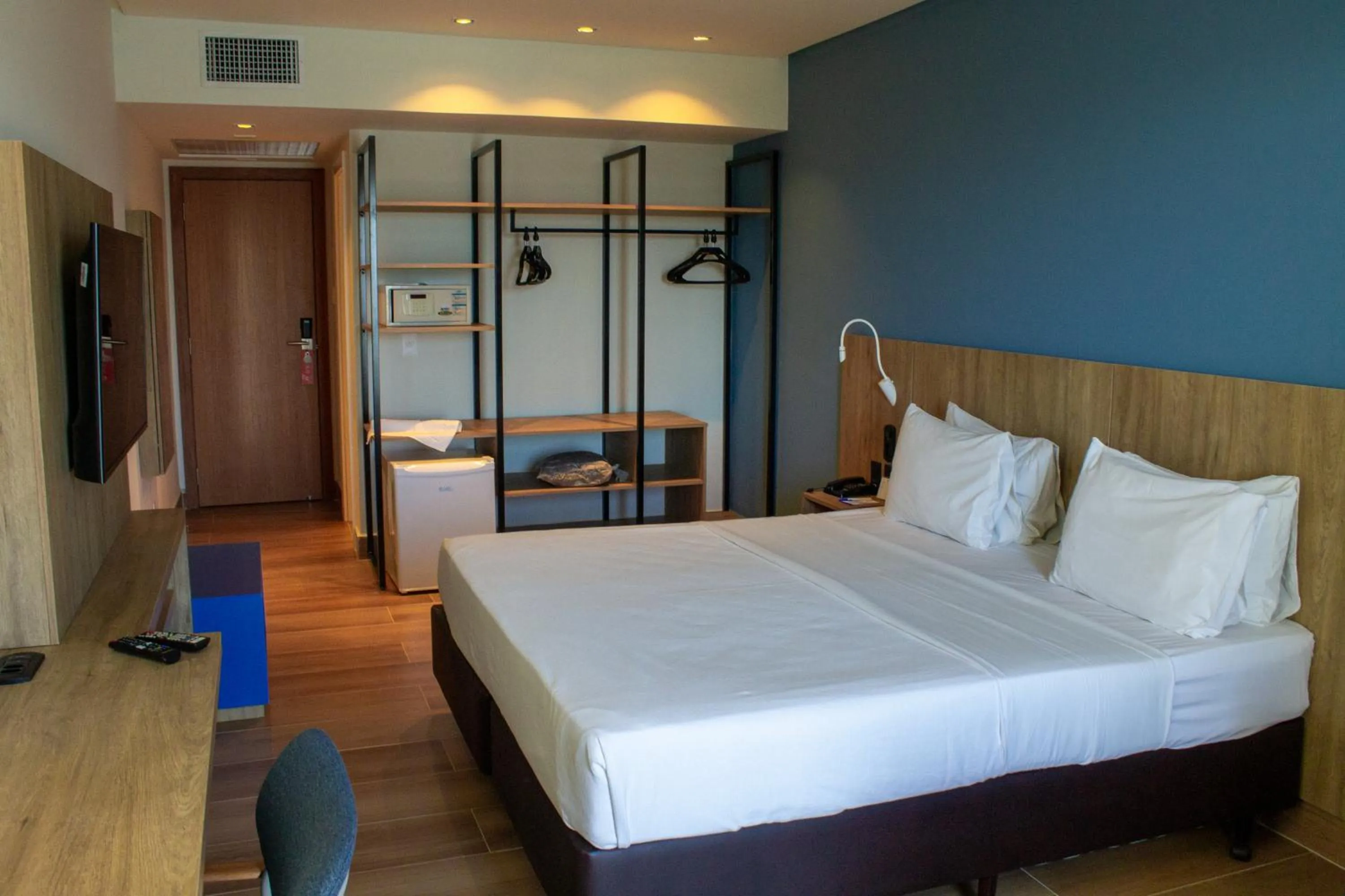 Queen Room with Balcony in Hotel Senac Ilha do Boi