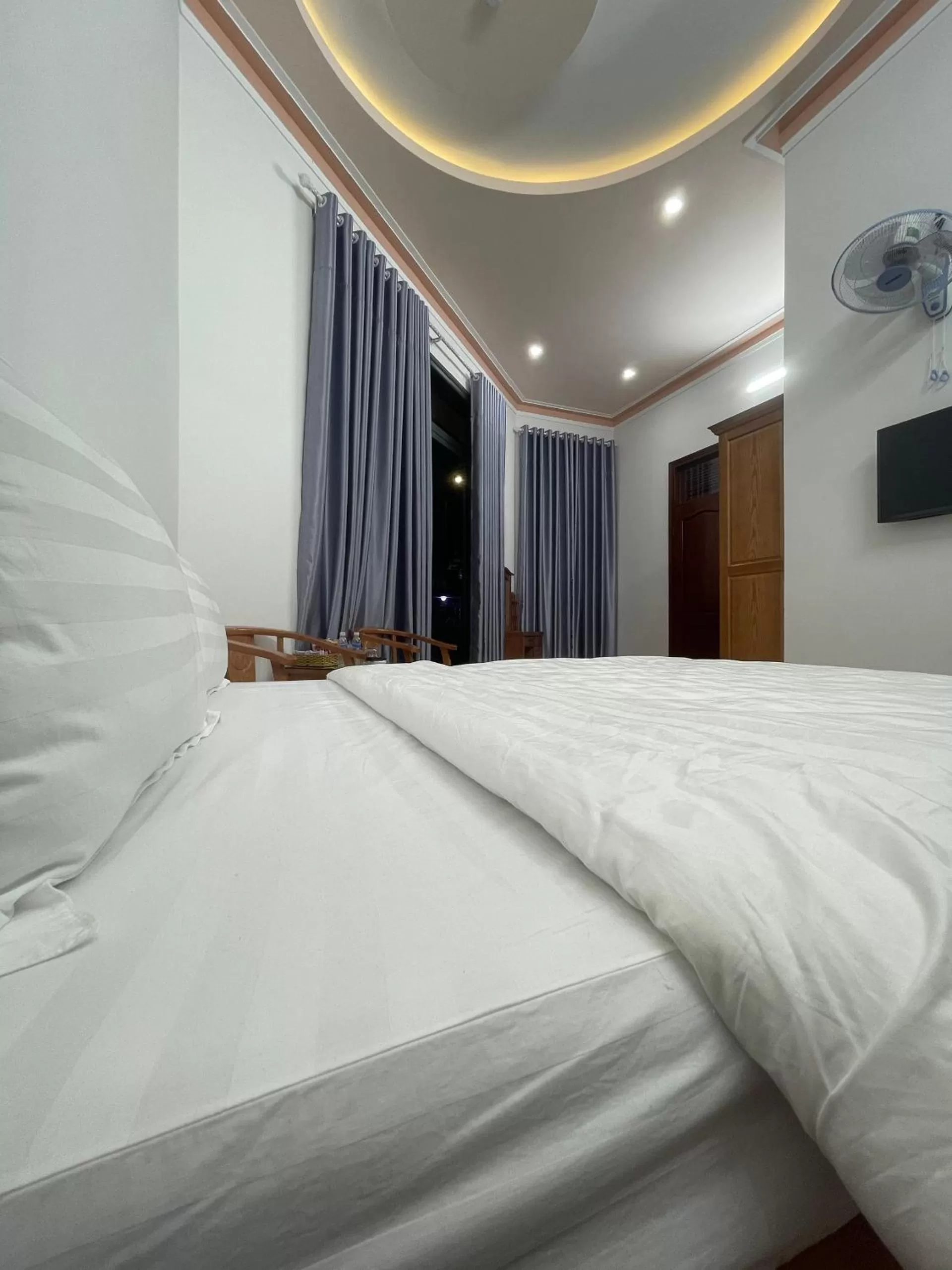 Deluxe King Room - single occupancy in Khách sạn Nguyên Long