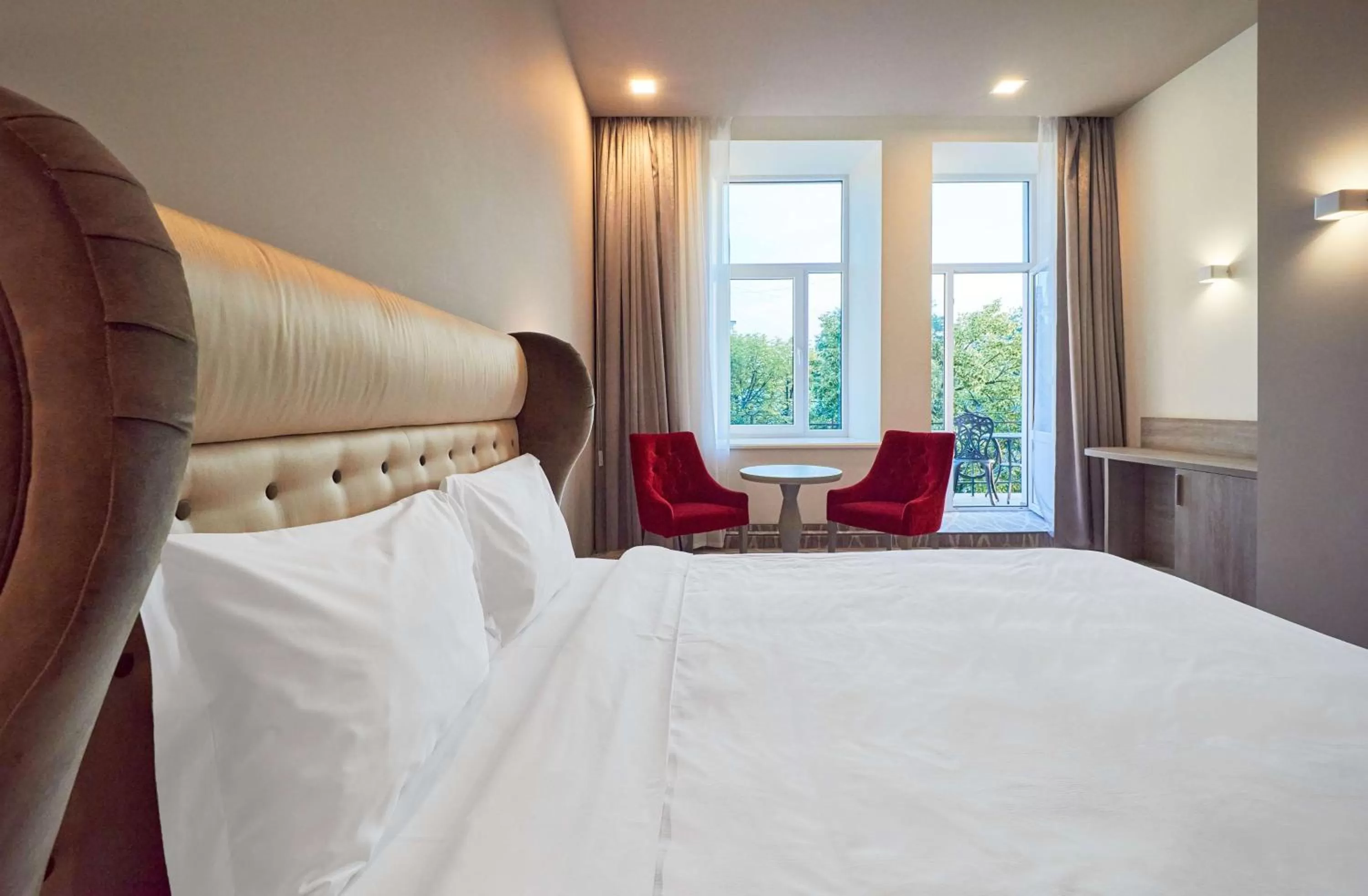 Premium Room with Derybasivska View in Radisson Hotel City Centre Odesa