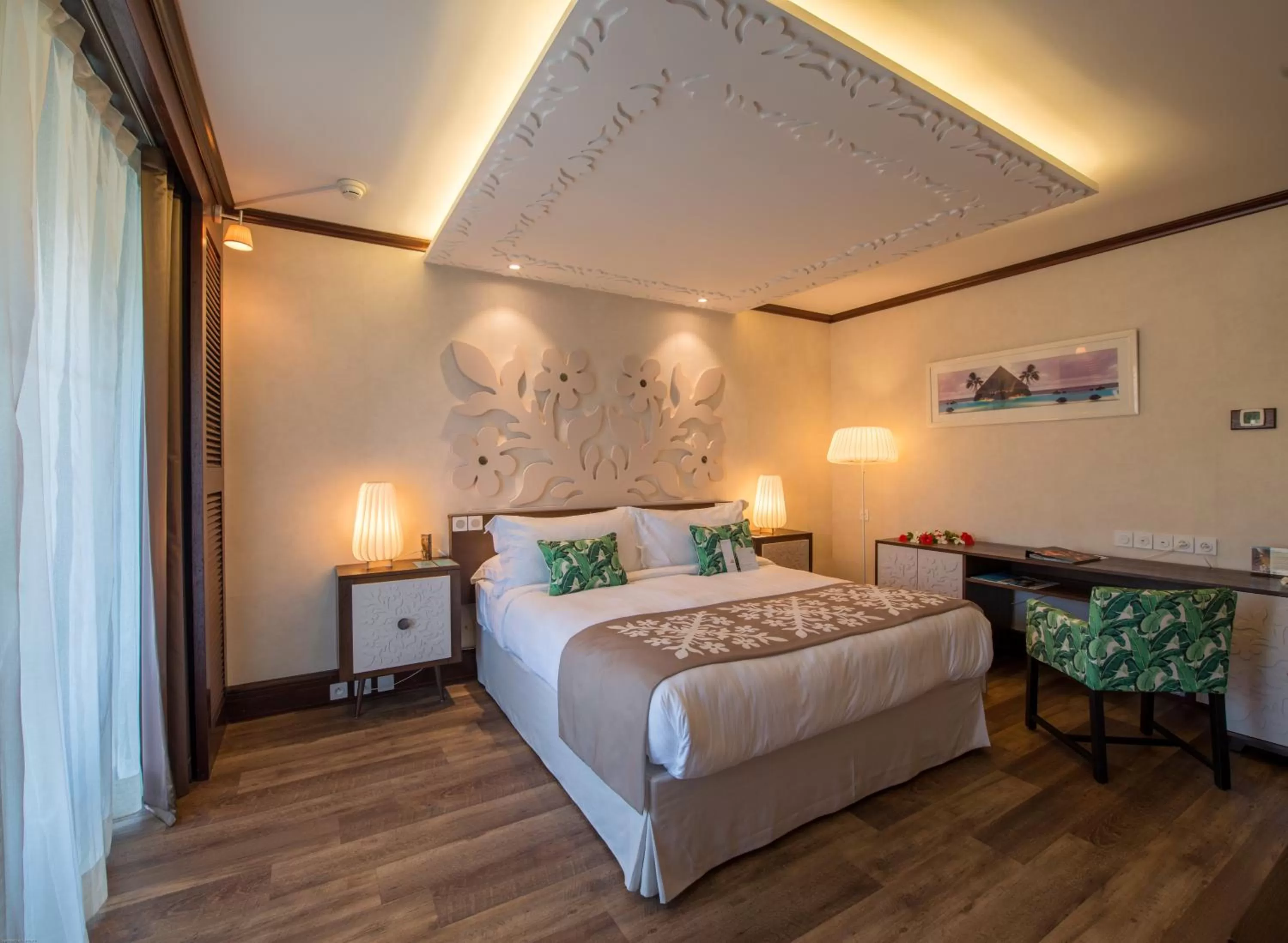 Classic King Room with Ocean & Moorea View in InterContinental Tahiti Resort & Spa by IHG