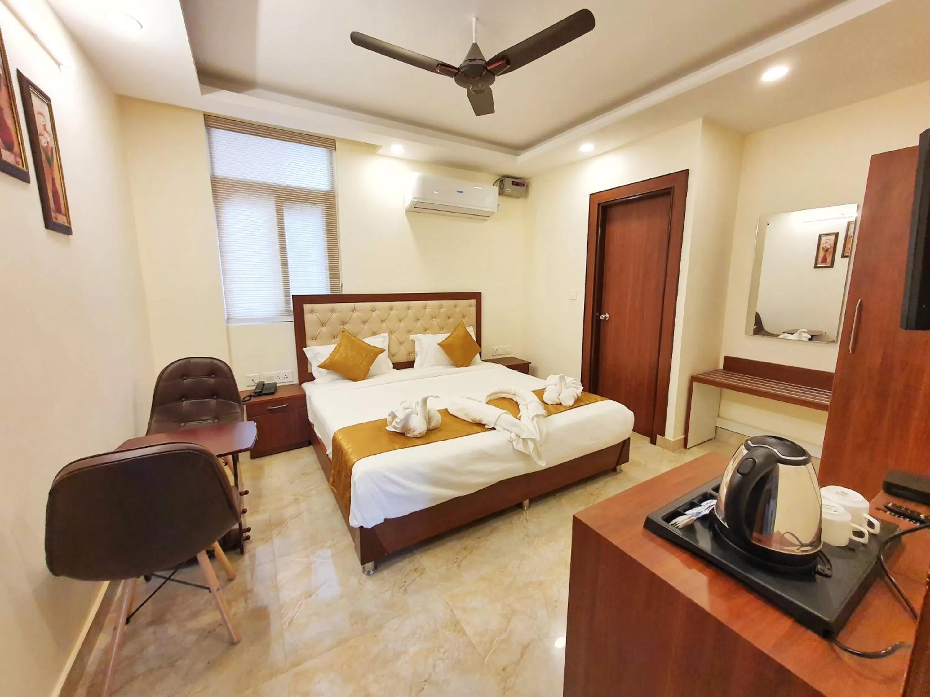 Standard Double Room in The Park Residency