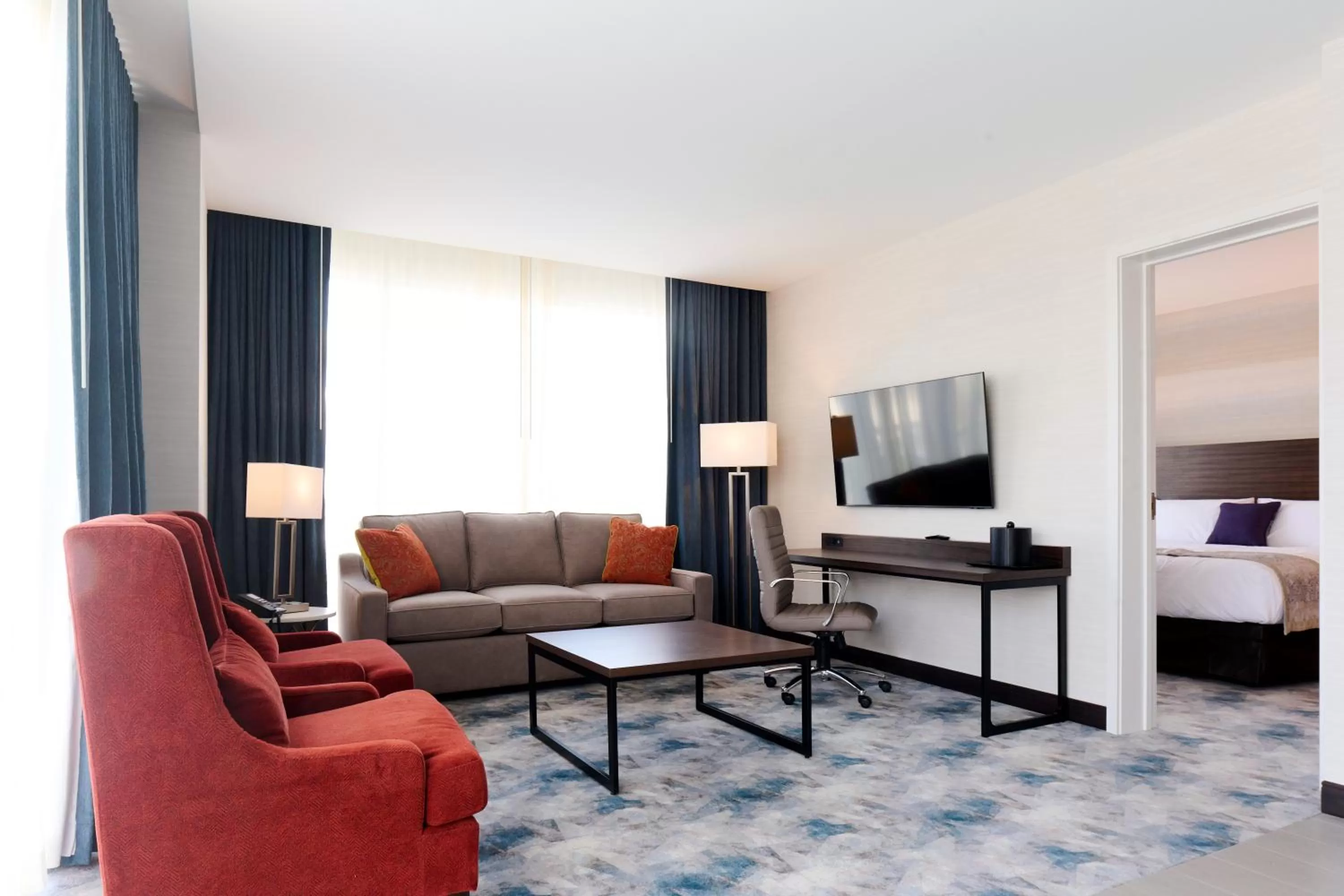 Corner King Suite in Pickering Casino Resort
