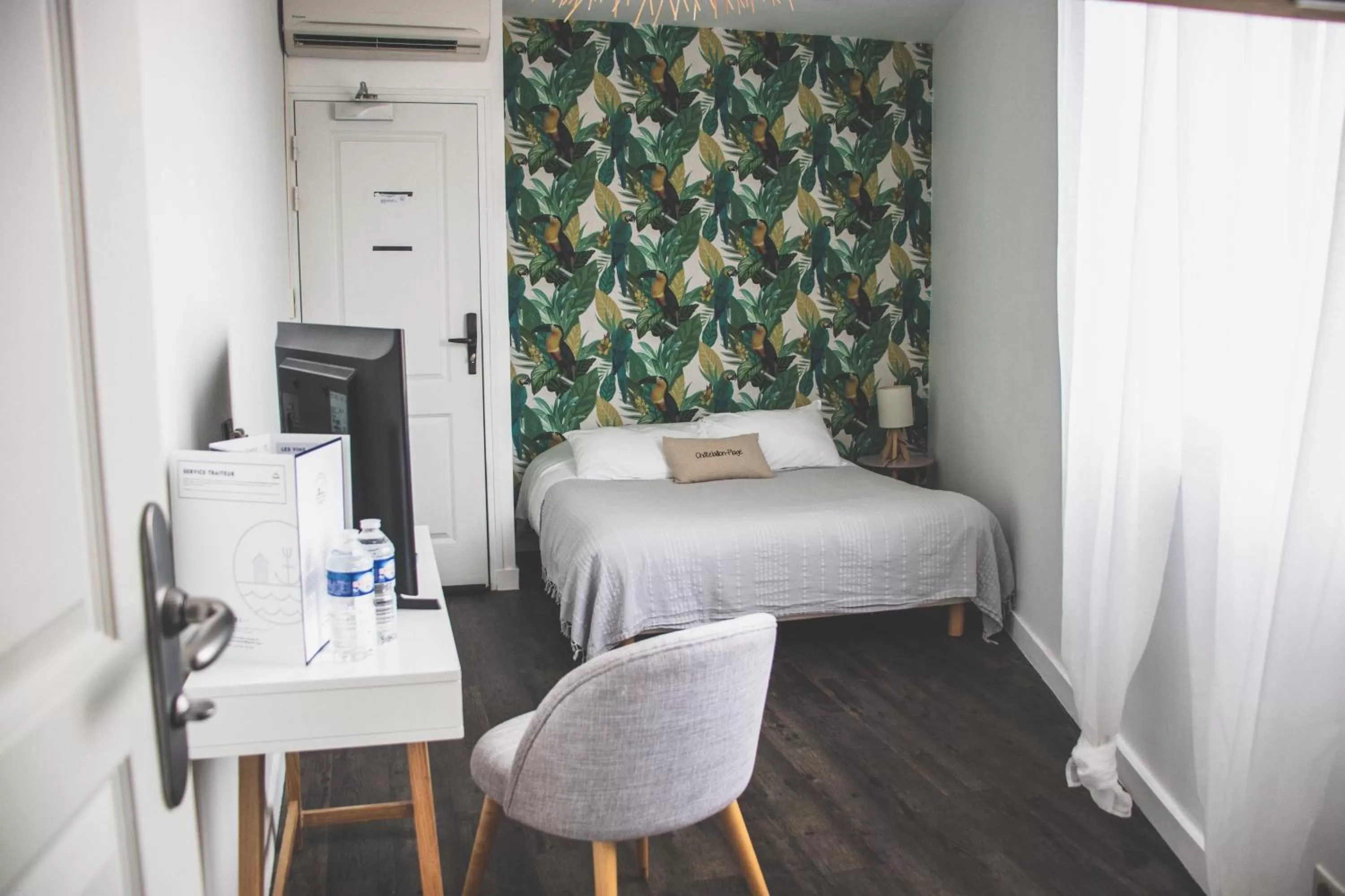 Double Room in Hôtel Restaurant L'Atelier des Cousins