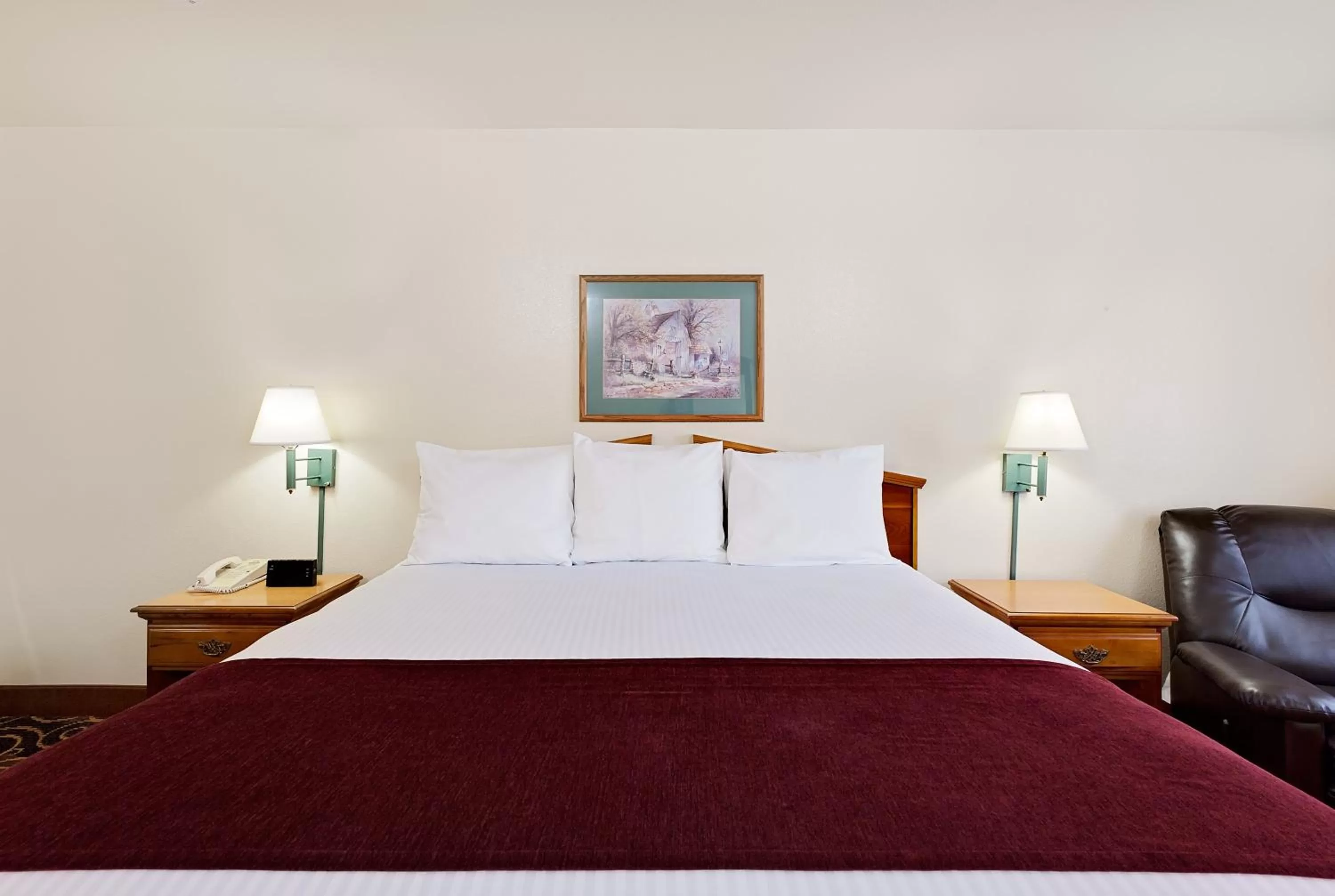 King Room - Non-Smoking in Days Inn by Wyndham San Angelo