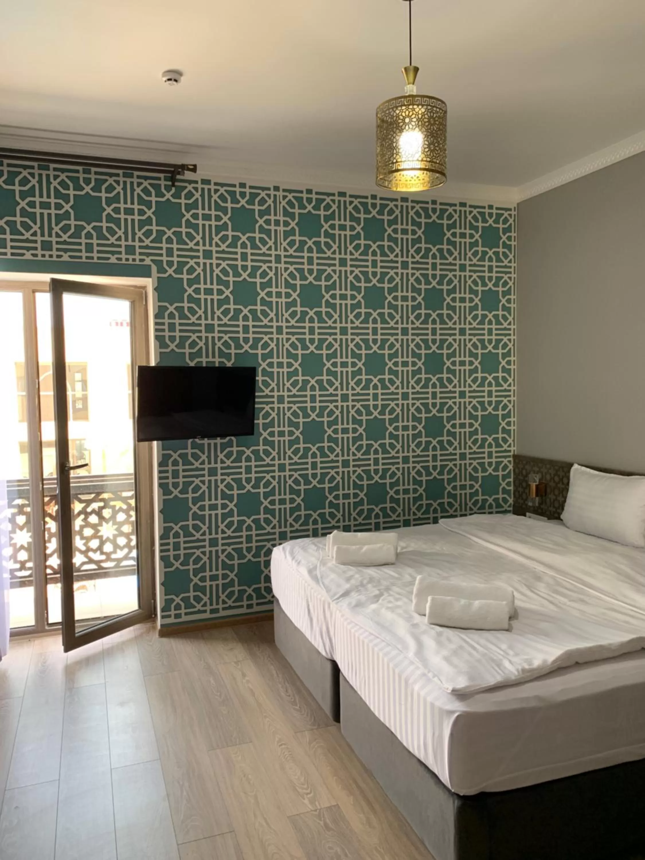 Standard Double or Twin Room with Balcony - single occupancy in Khan Hotel Samarkand