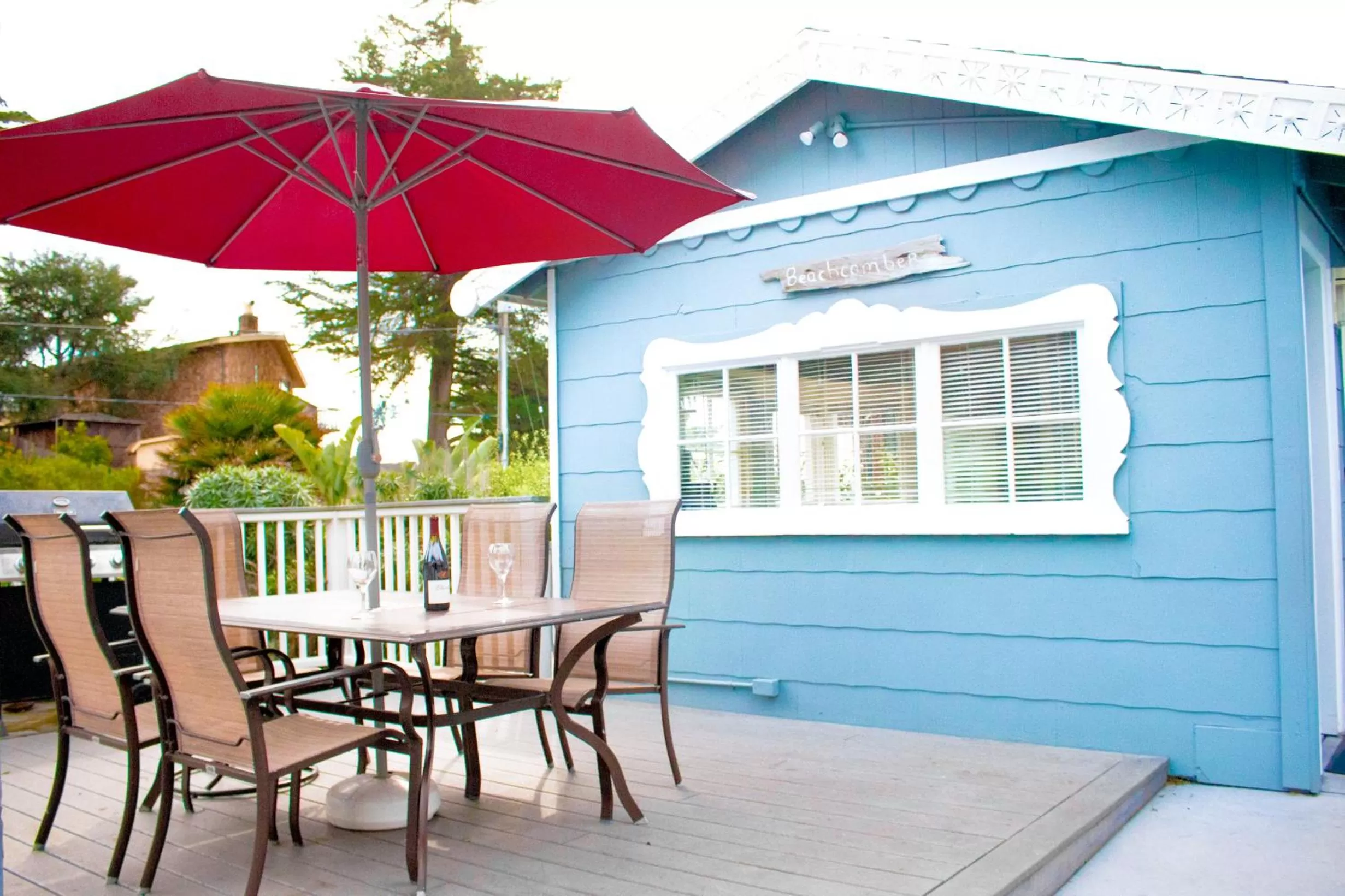  Beachcomber Cottage (6), Deluxe Family Cottage - Pet Friendly in Ocean Echo Inn & Beach Cottages