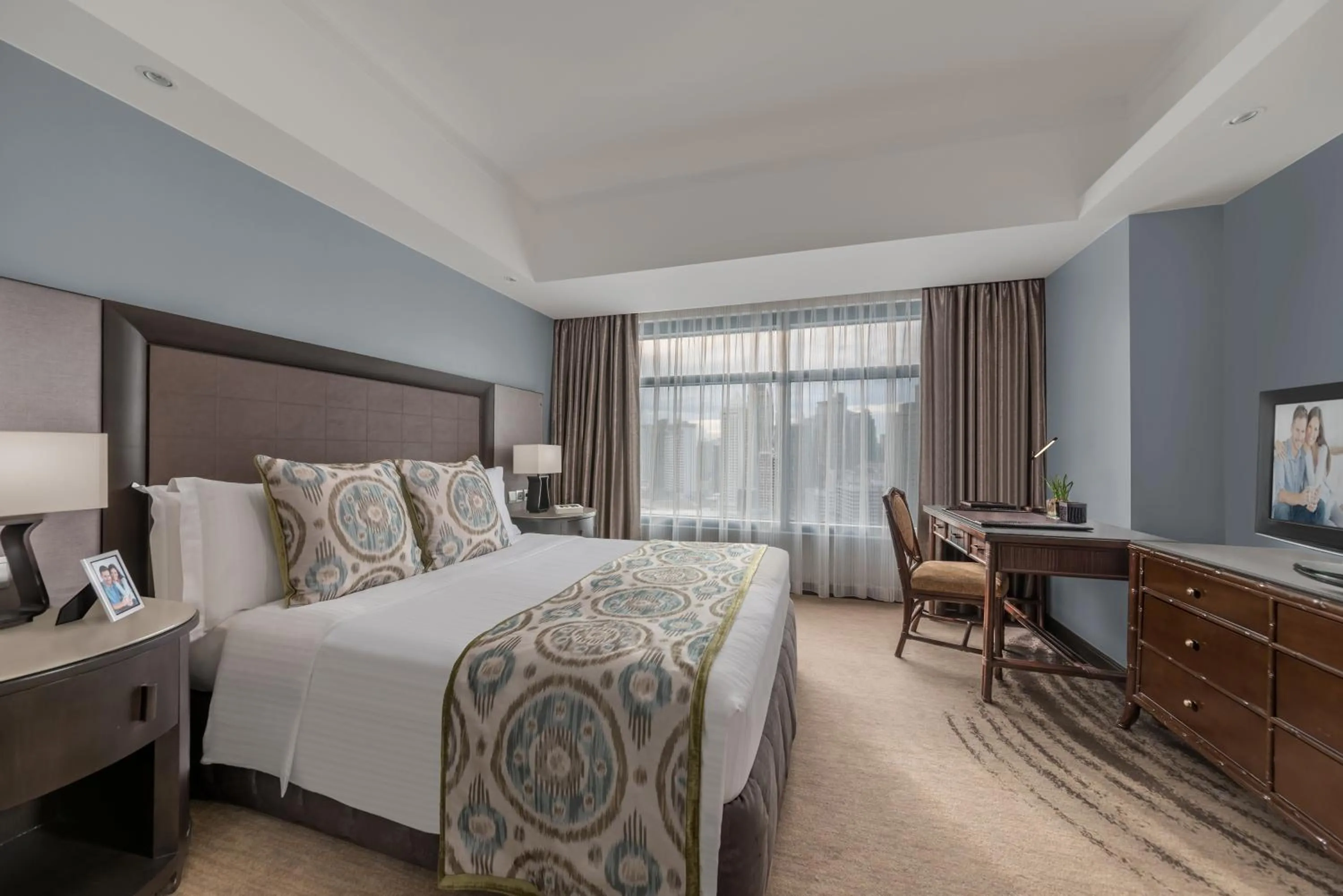 Two-Bedroom Apartment in Ascott Makati