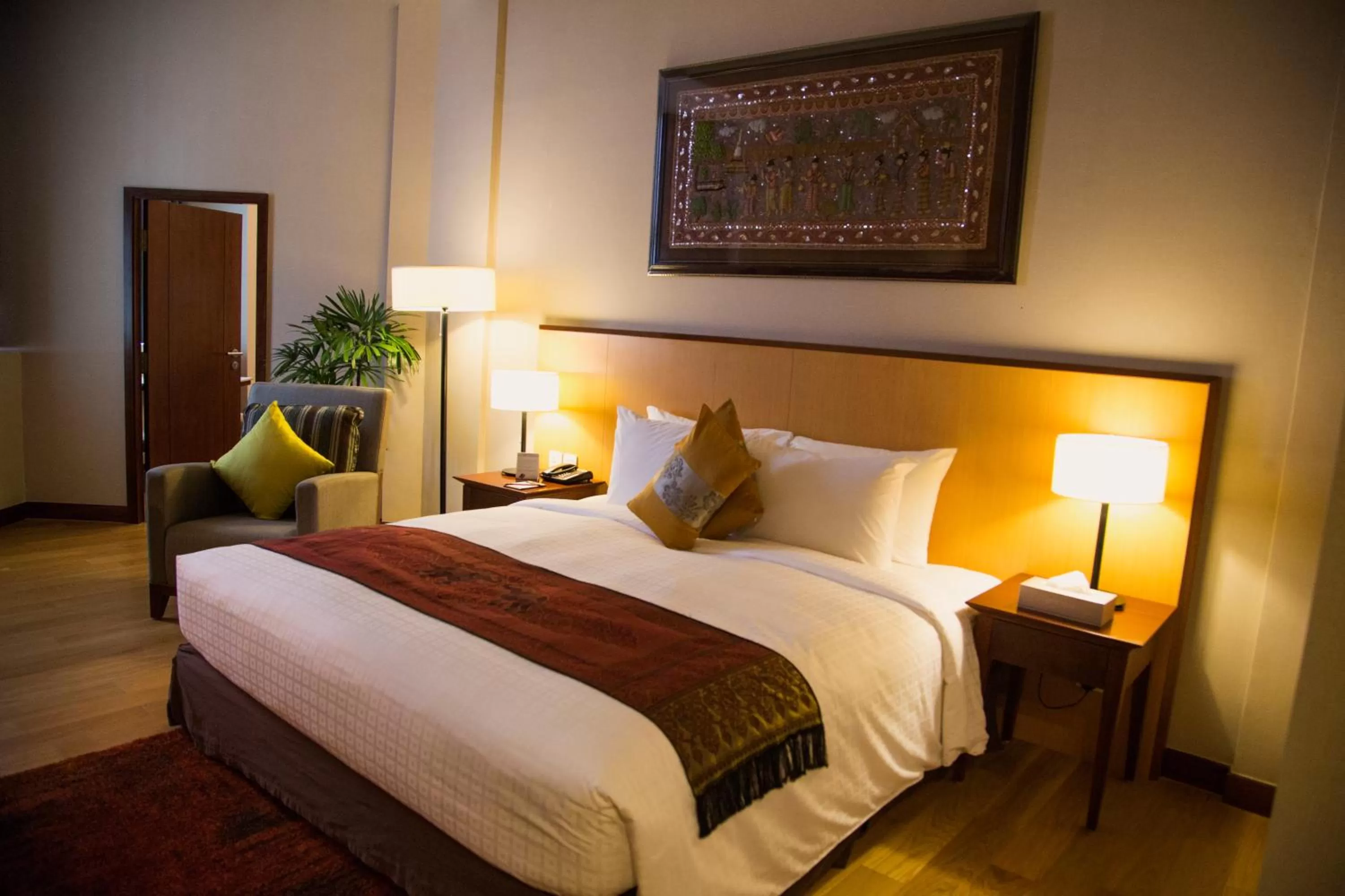 Pagoda Suite in Summit Parkview Yangon