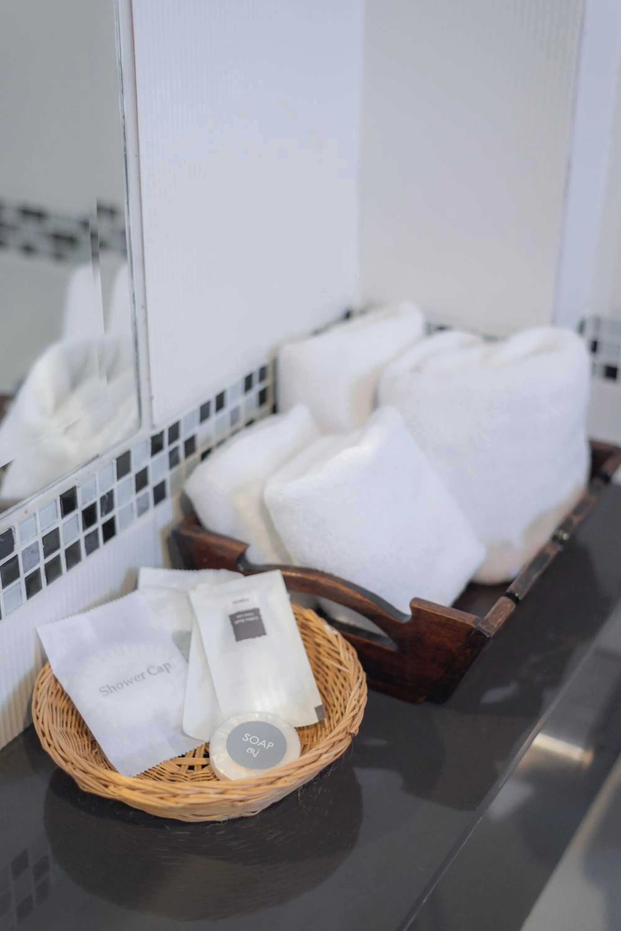 Deluxe Twin Room in Manee Cool Mueang