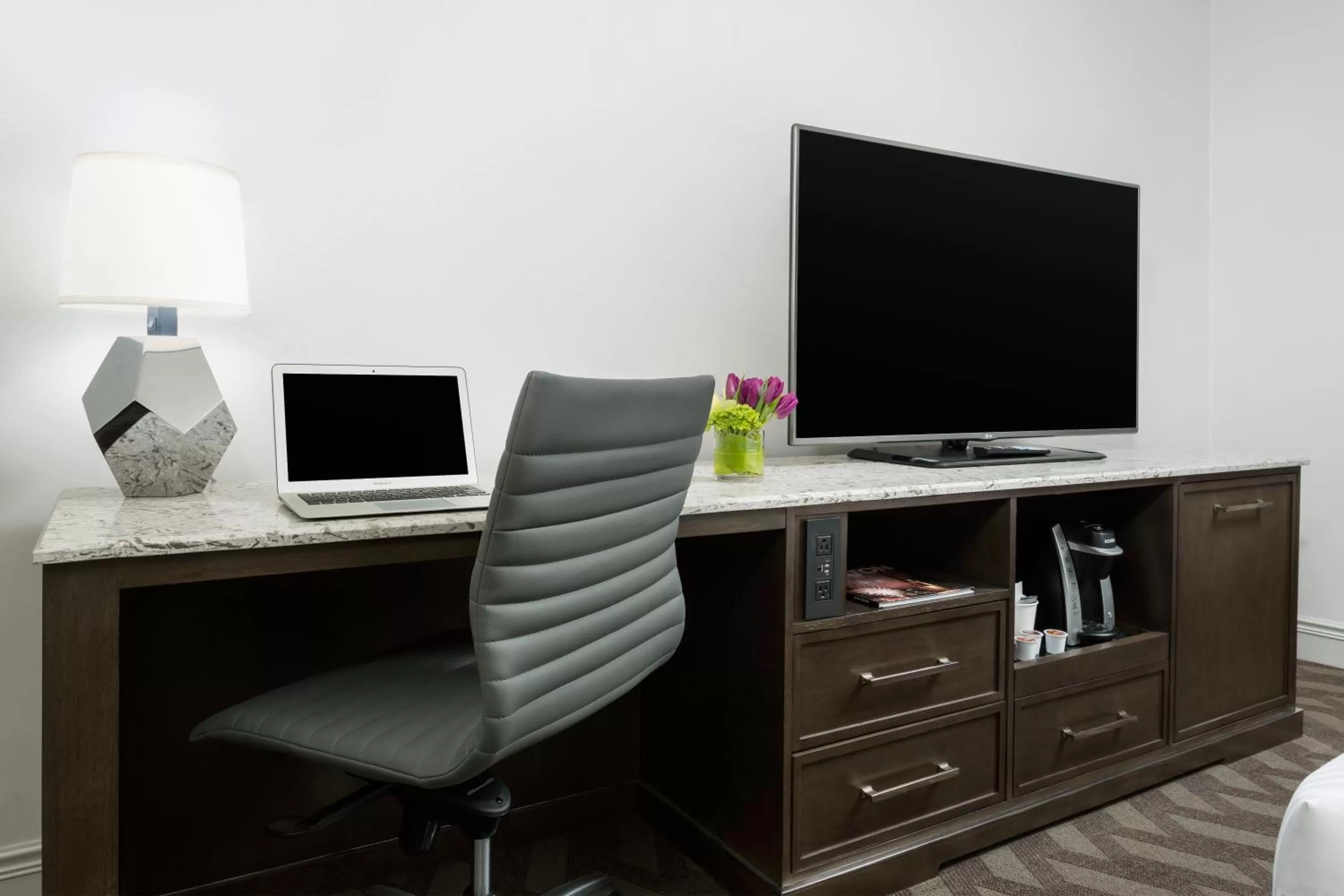 Superior Double Room in Hilton Boston Park Plaza