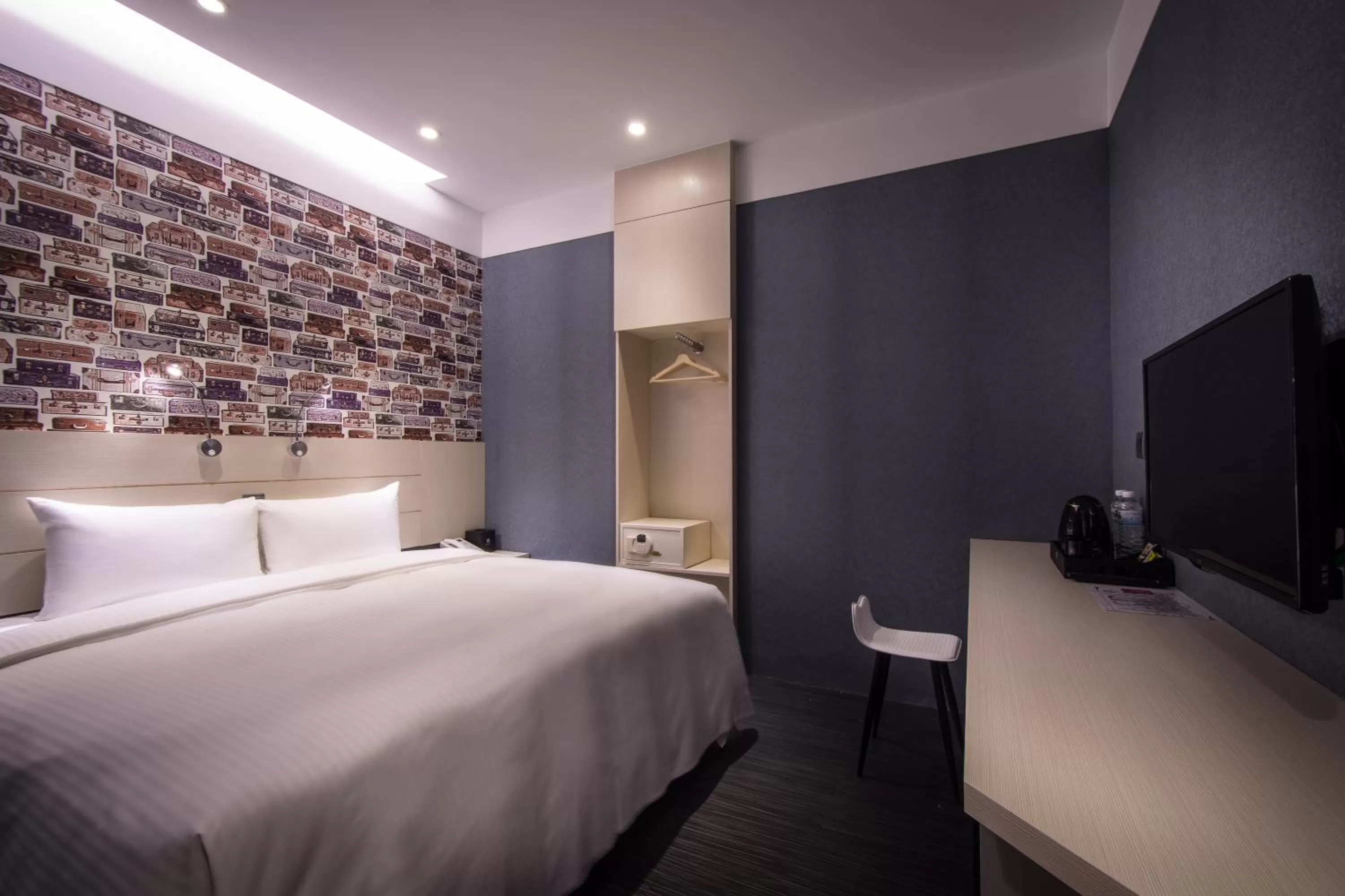 Standard Double Room - No Window in Yi Su Hotel-Taipei Ningxia