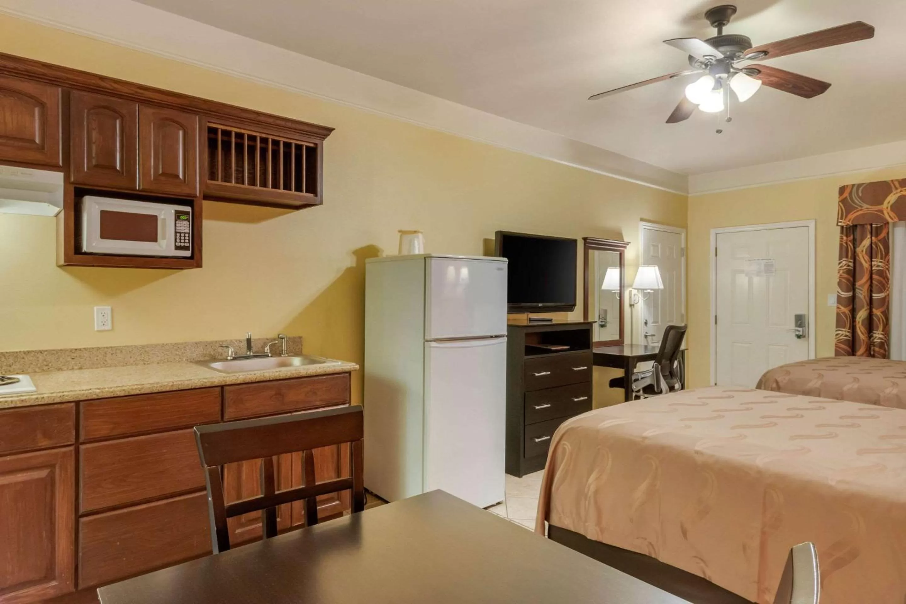 Queen Room with Two Queen Beds - Non-Smoking in Quality Inn & Suites at The Outlets Mercedes-Weslaco