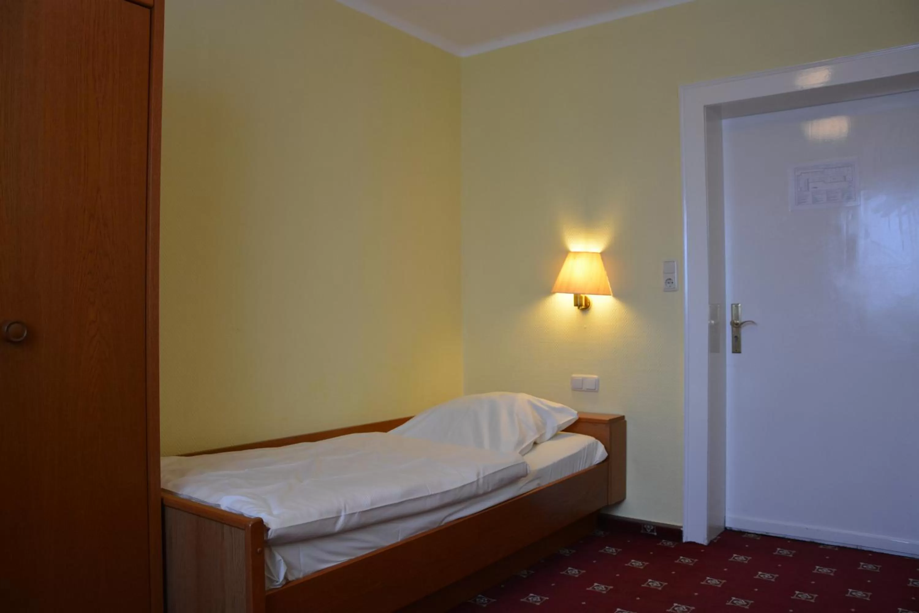 Twin Room - single occupancy in Hotel Meyn