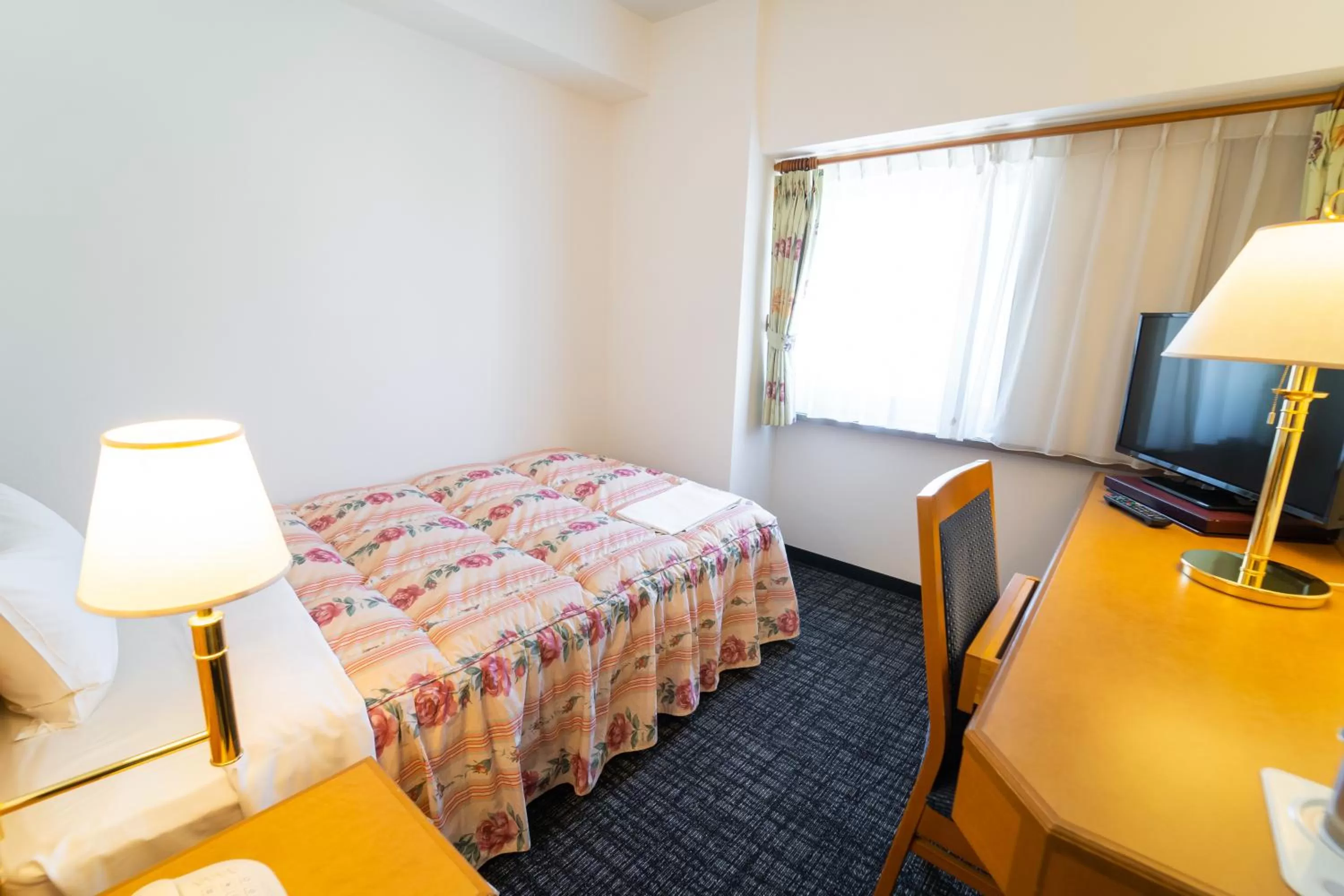 Single Room (Female Only) - Non-Smoking in Garden Hotel Kanazawa