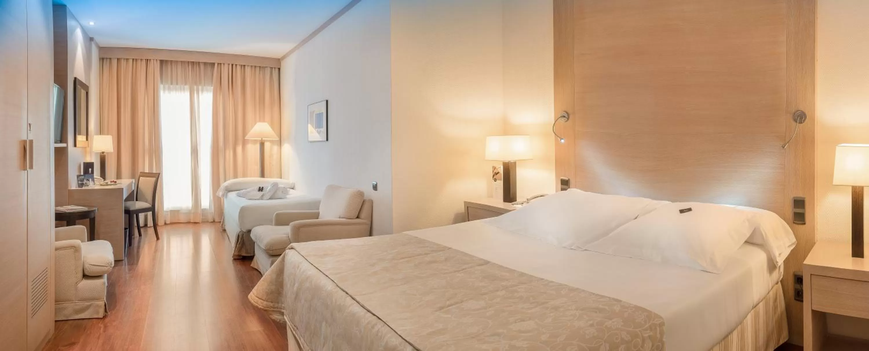 Superior Double or Twin Room in SH Valencia Palace