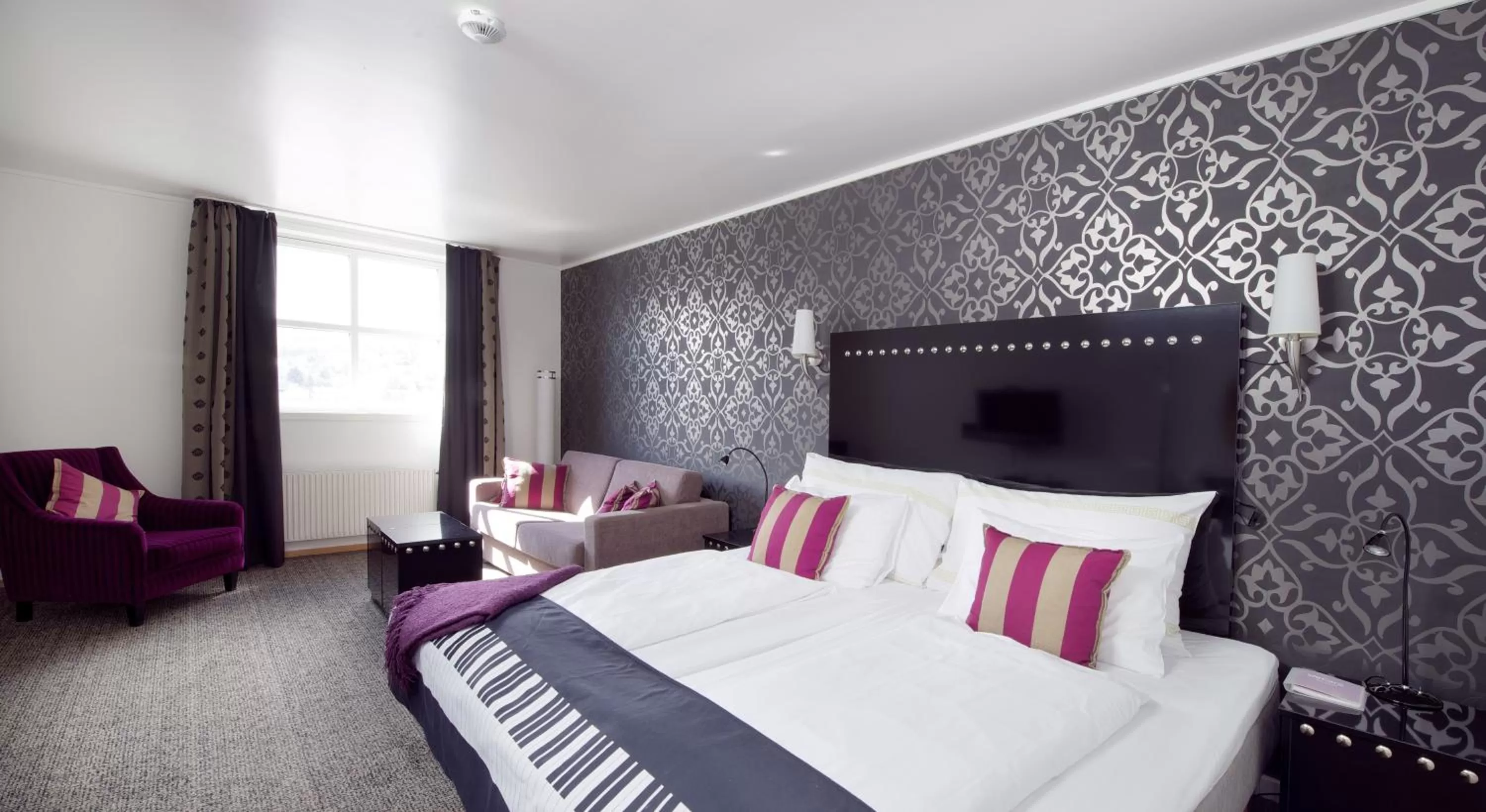 Deluxe Double Room in Clarion Collection Hotel Arcticus