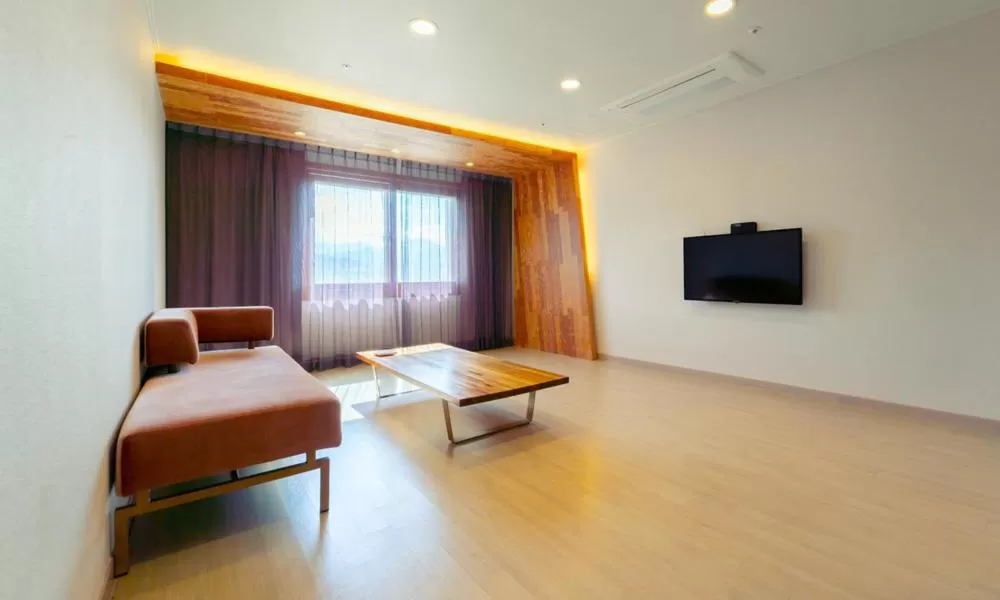 Deluxe One-Bedroom Apartment in Pampas Resort