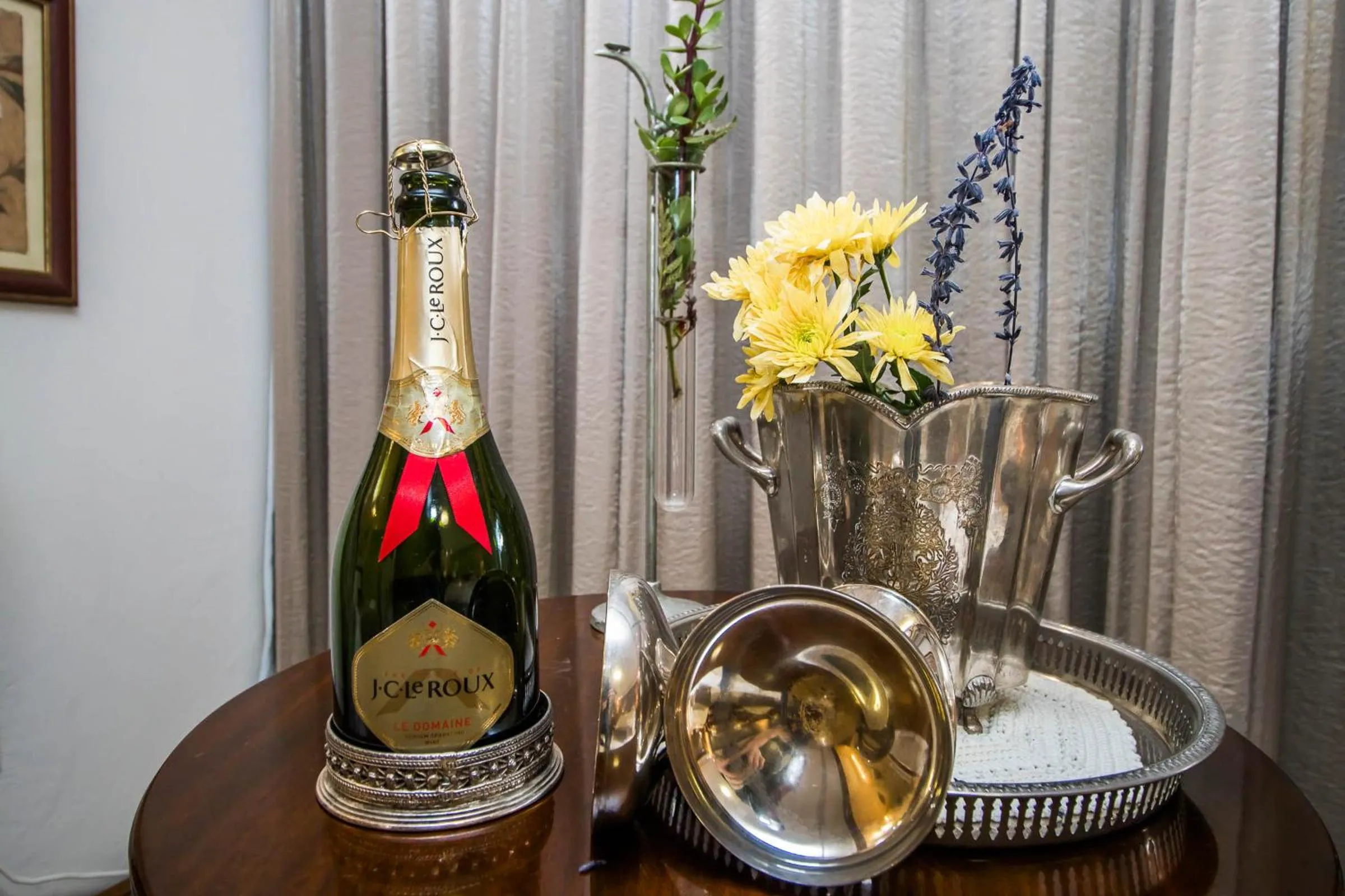 Deluxe King Room - single occupancy in Villa Amor