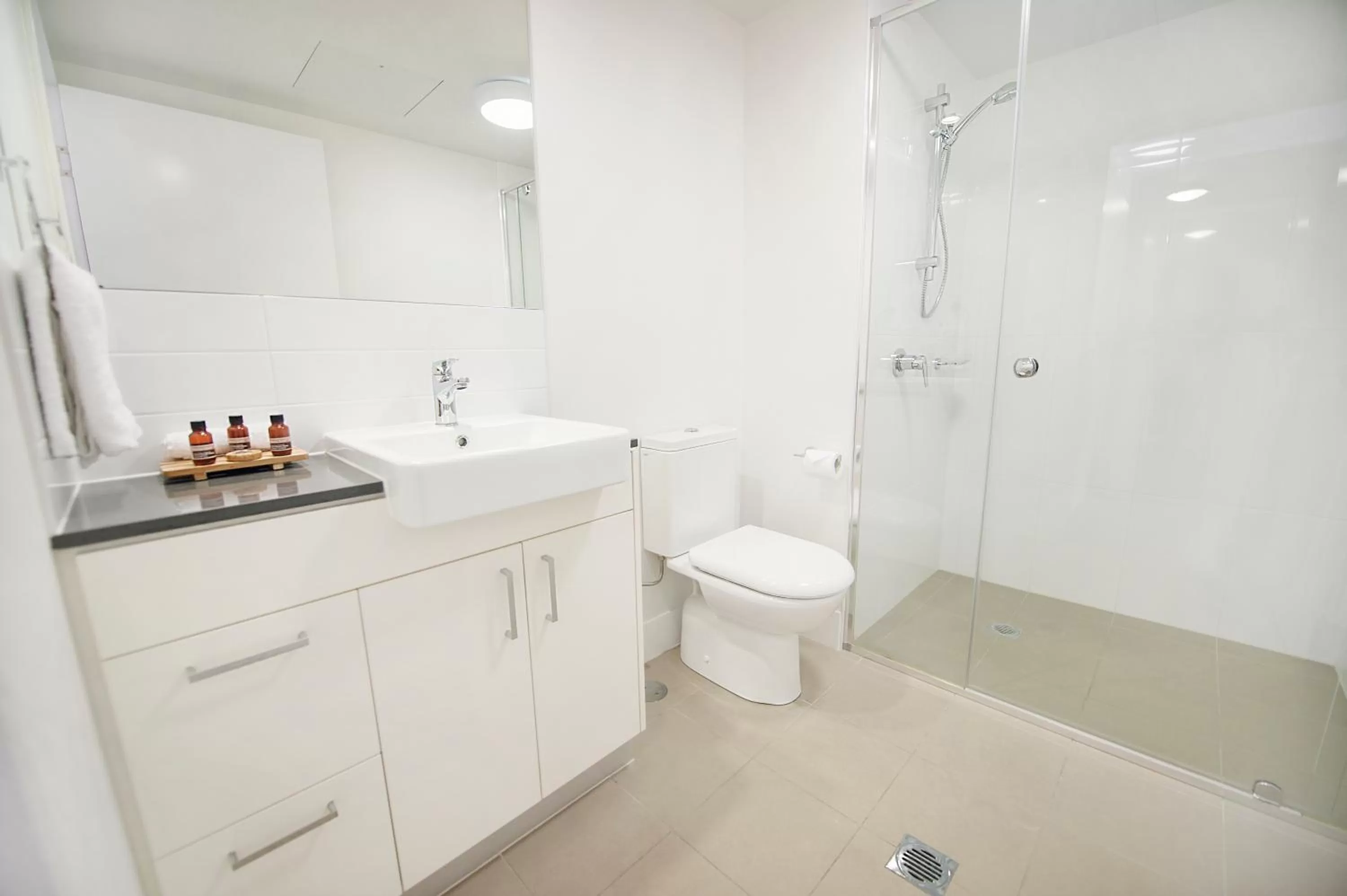 Two-Bedroom Apartment in Gladstone Central Plaza Official