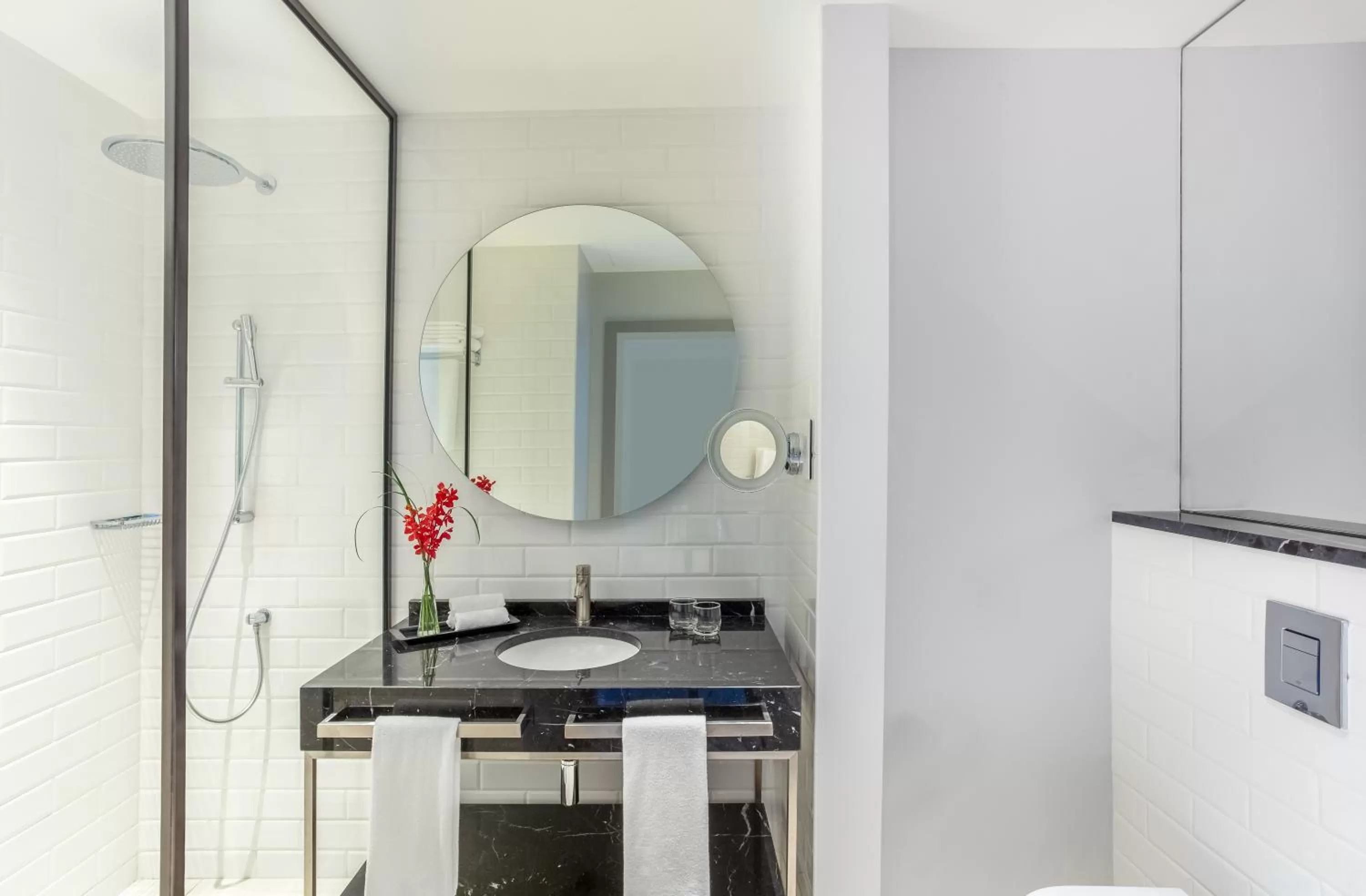 Standard King Room in InterContinental Amman Jordan by IHG