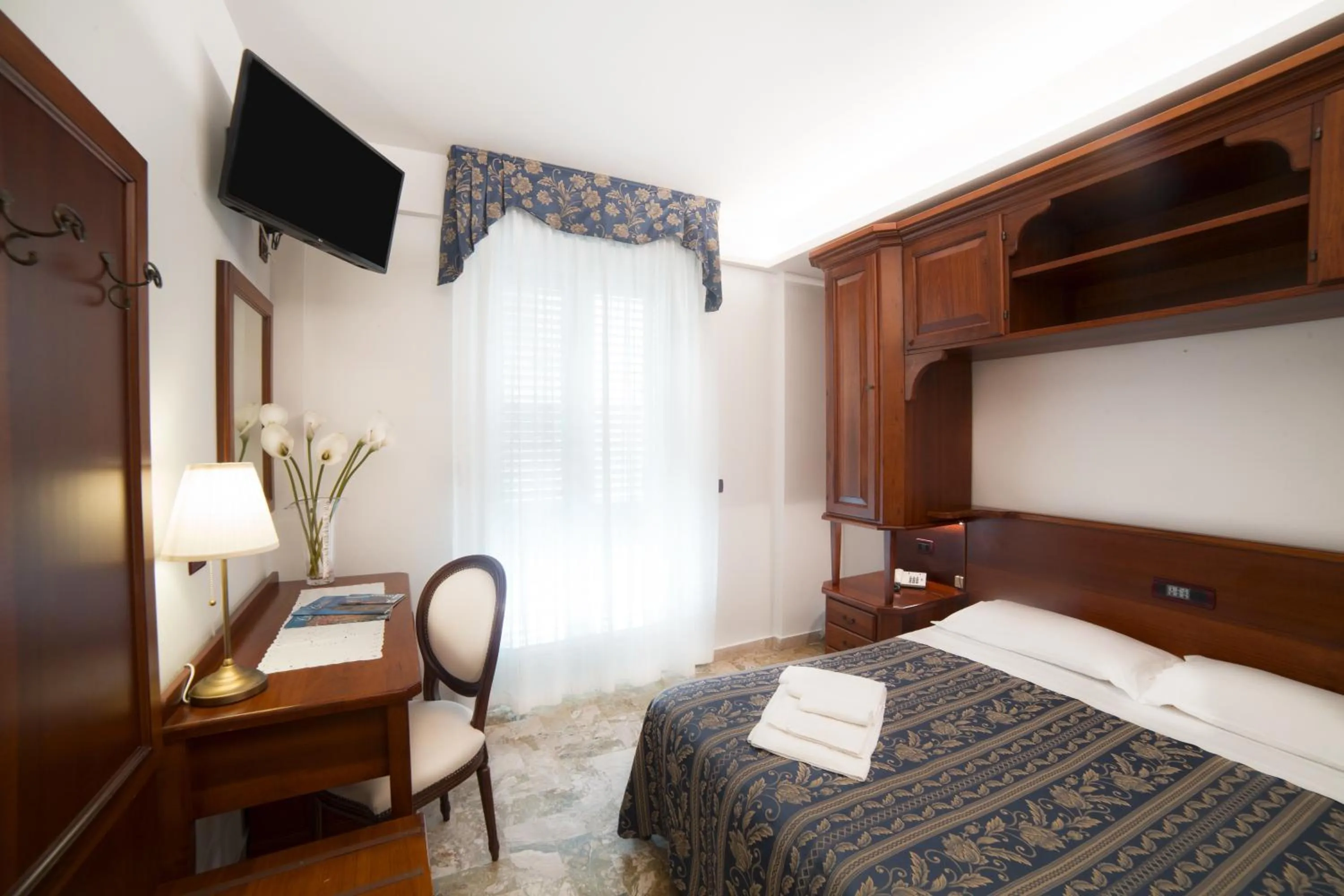 Comfort Double or Twin Room in Hotel La Giara