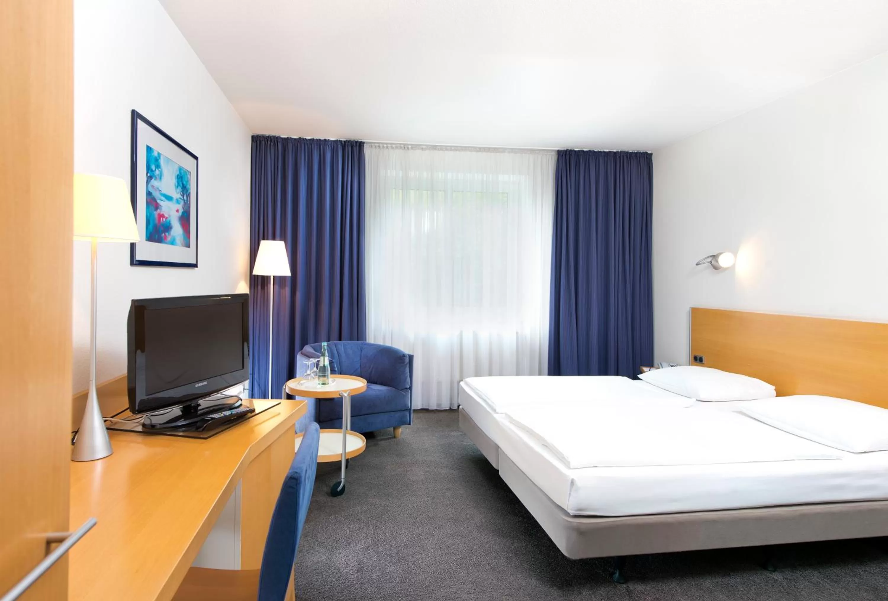 Superior Twin Room in Wyndham Garden Potsdam