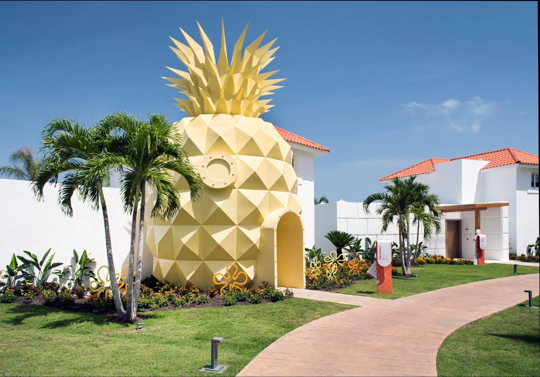 THE PINEAPPLE in Nickelodeon Hotels & Resorts Punta Cana - Gourmet All Inclusive by Karisma