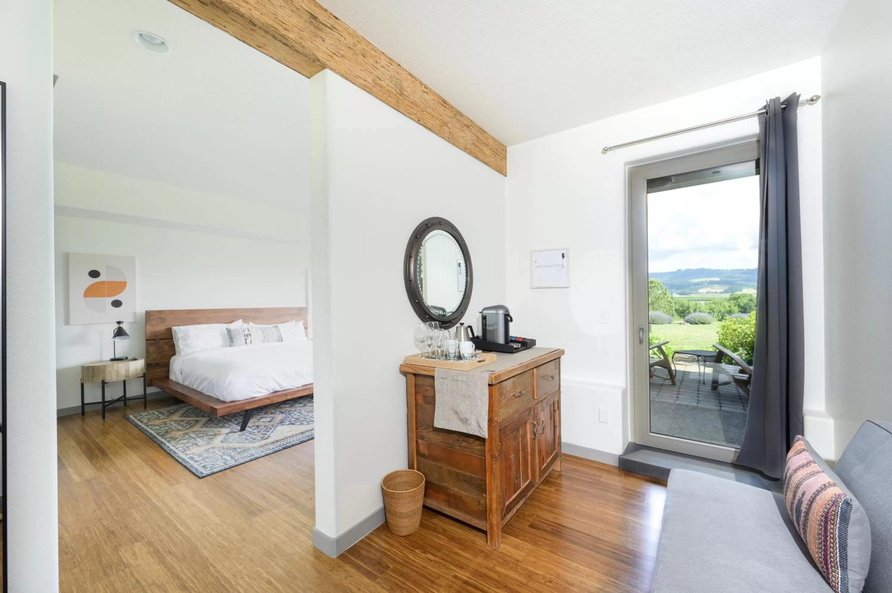 06 - King Room with Garden View in The Setting Inn Willamette Valley