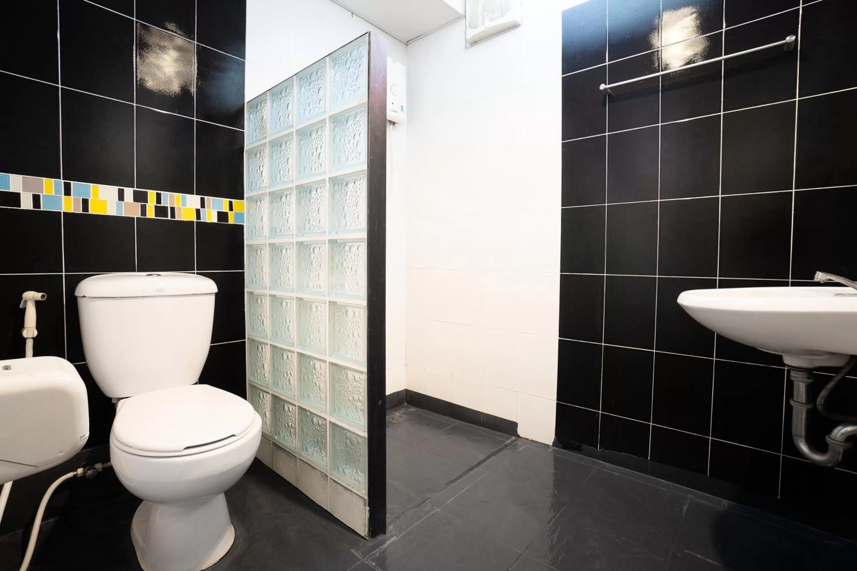 Comfort Quadruple Room in Fun-D City View SHA Plus