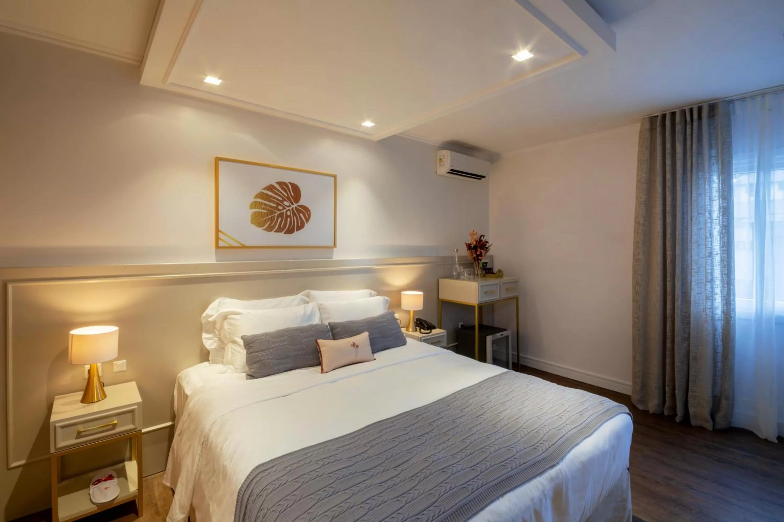 Triple Room - Disability Access in Blumen Hotel Boutique