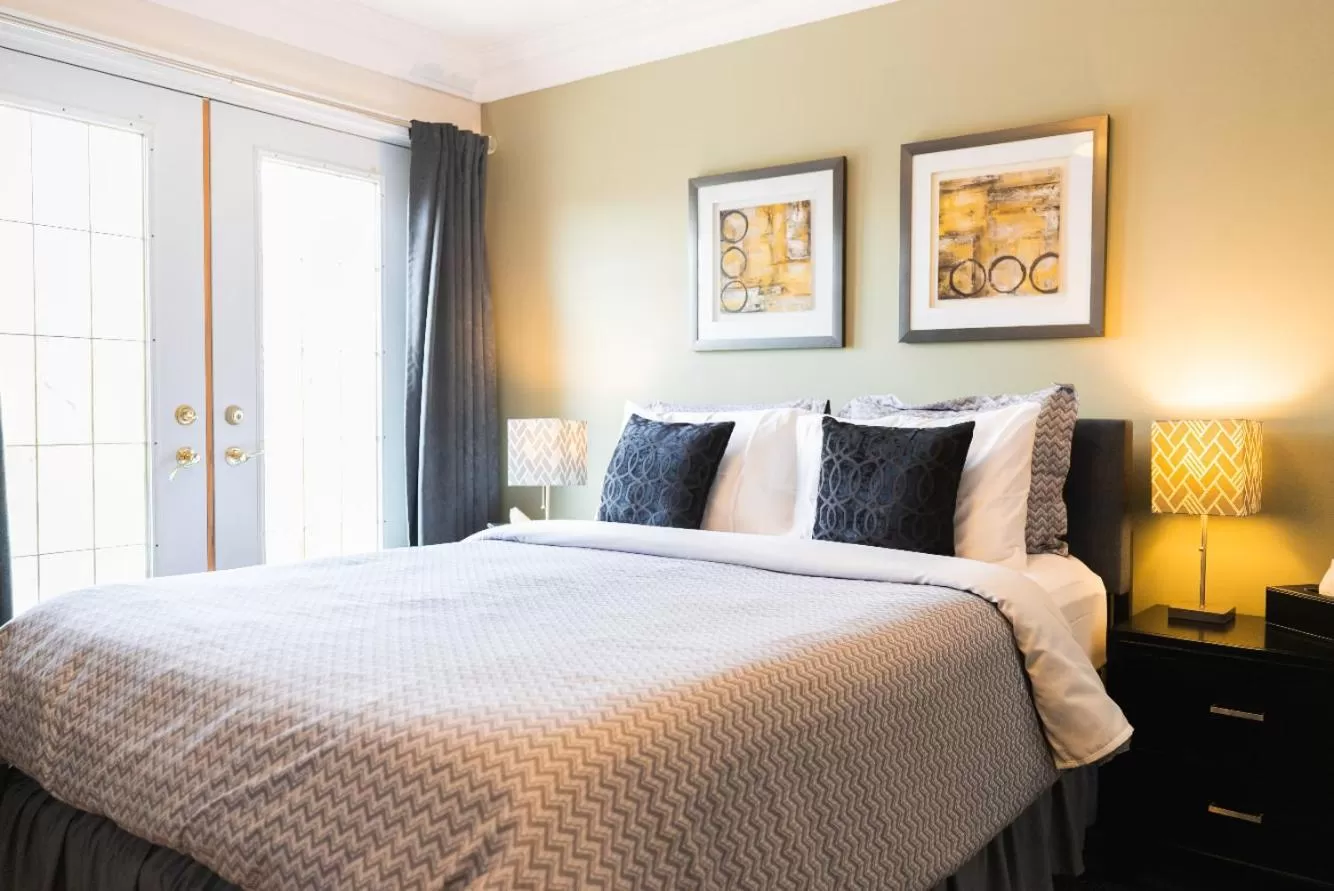 Bed in Newton Villa