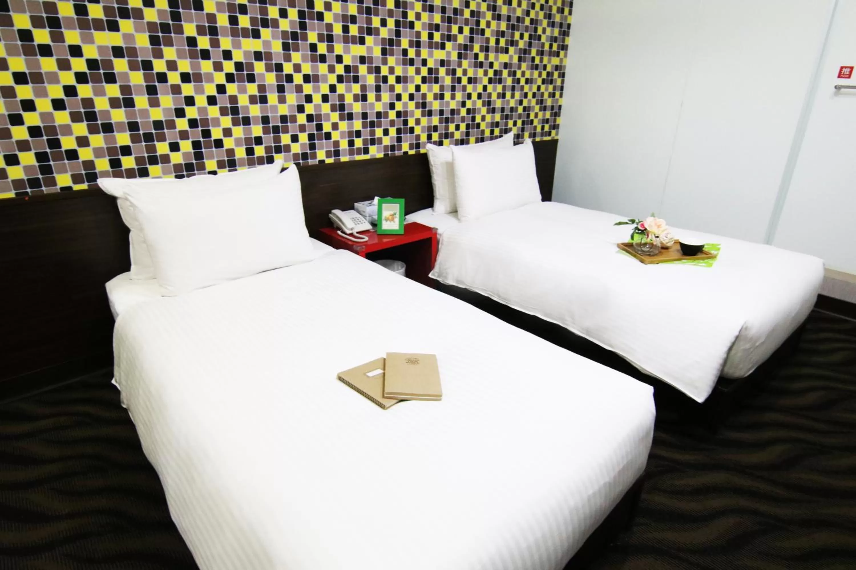 Twin Room in LIHO Hotel Tainan
