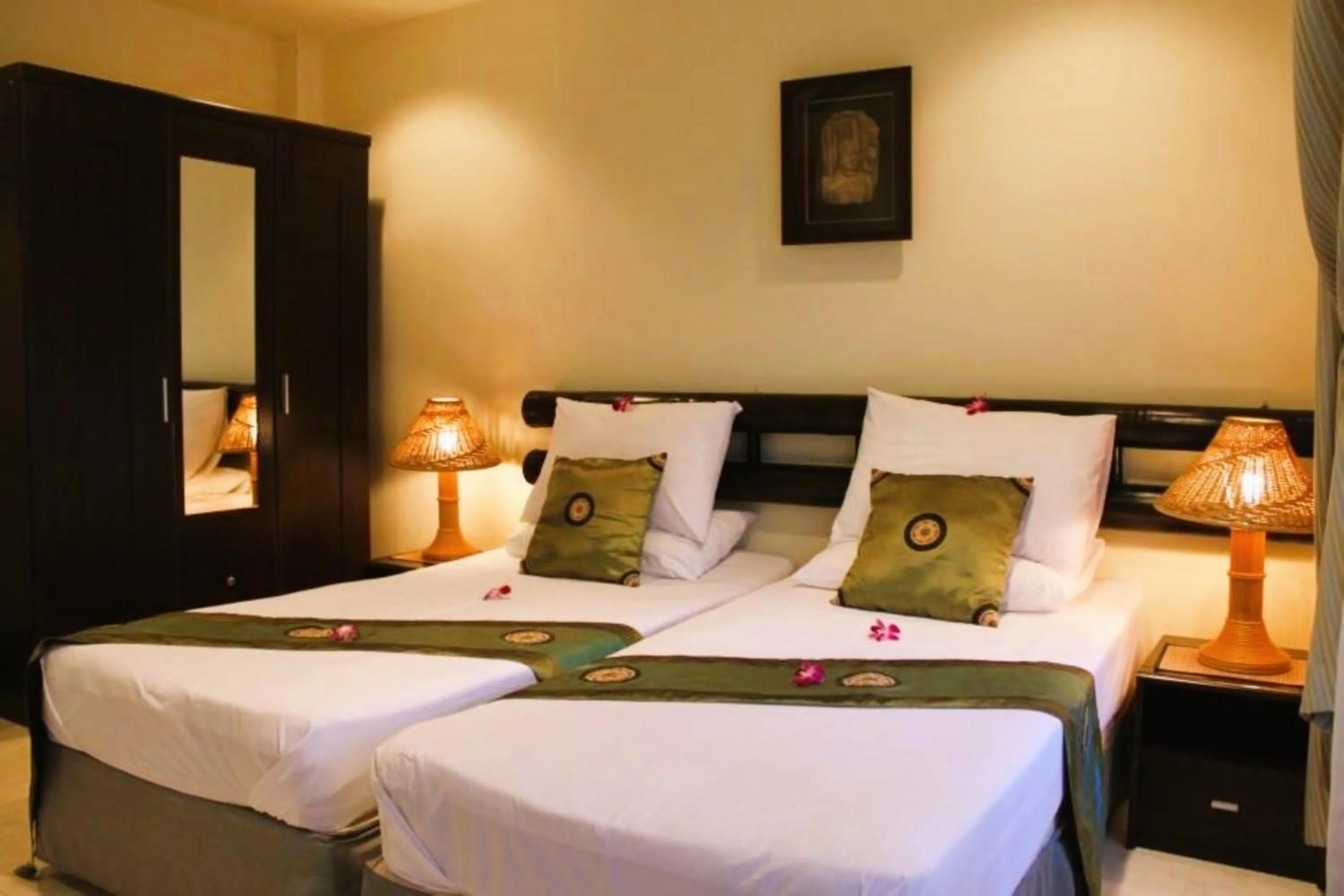 Family Room with Side Sea View in The Waterfront Hotel at Fisherman's Village