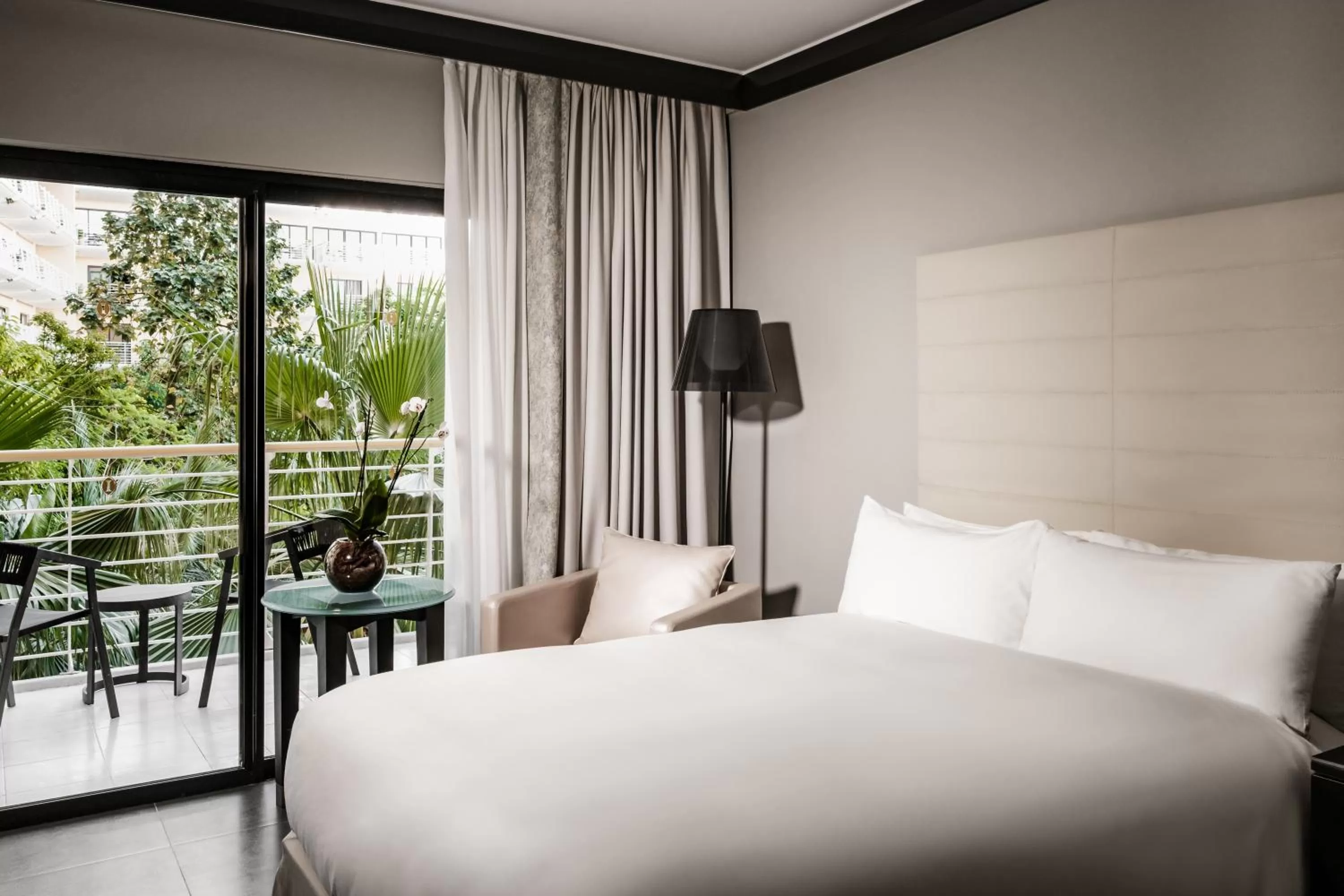 Classic King Room with Garden View in InterContinental Malta by IHG