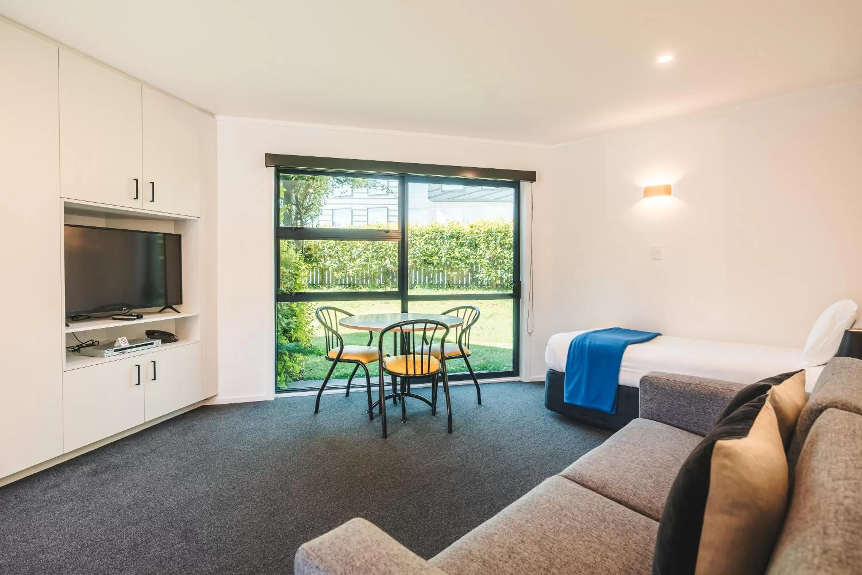 One Bedroom with Kitchen in Blue Peaks Lodge