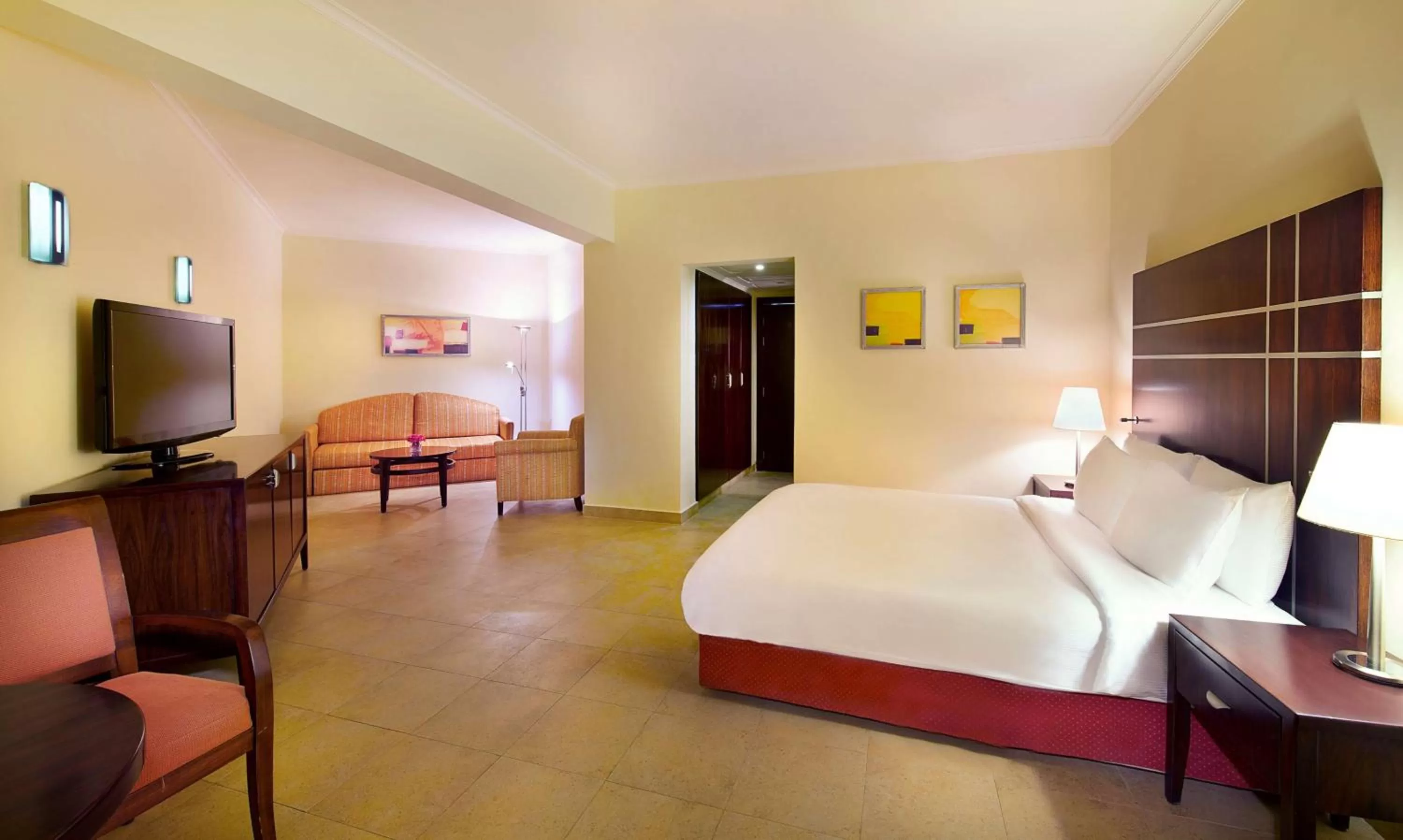 Family Room with Garden View in DoubleTree by Hilton Sharks Bay Resort