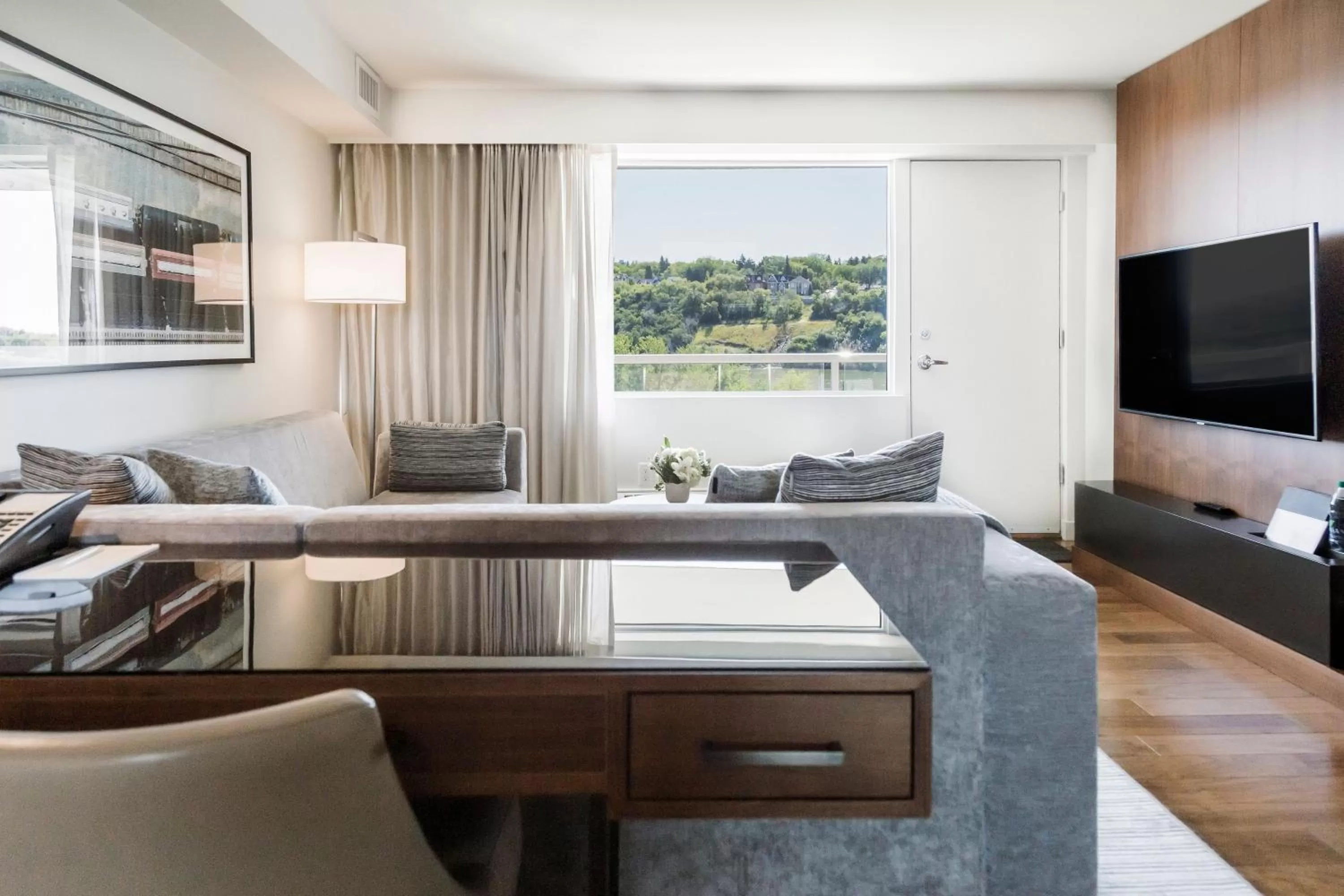 King Suite with Balcony in The James Hotel