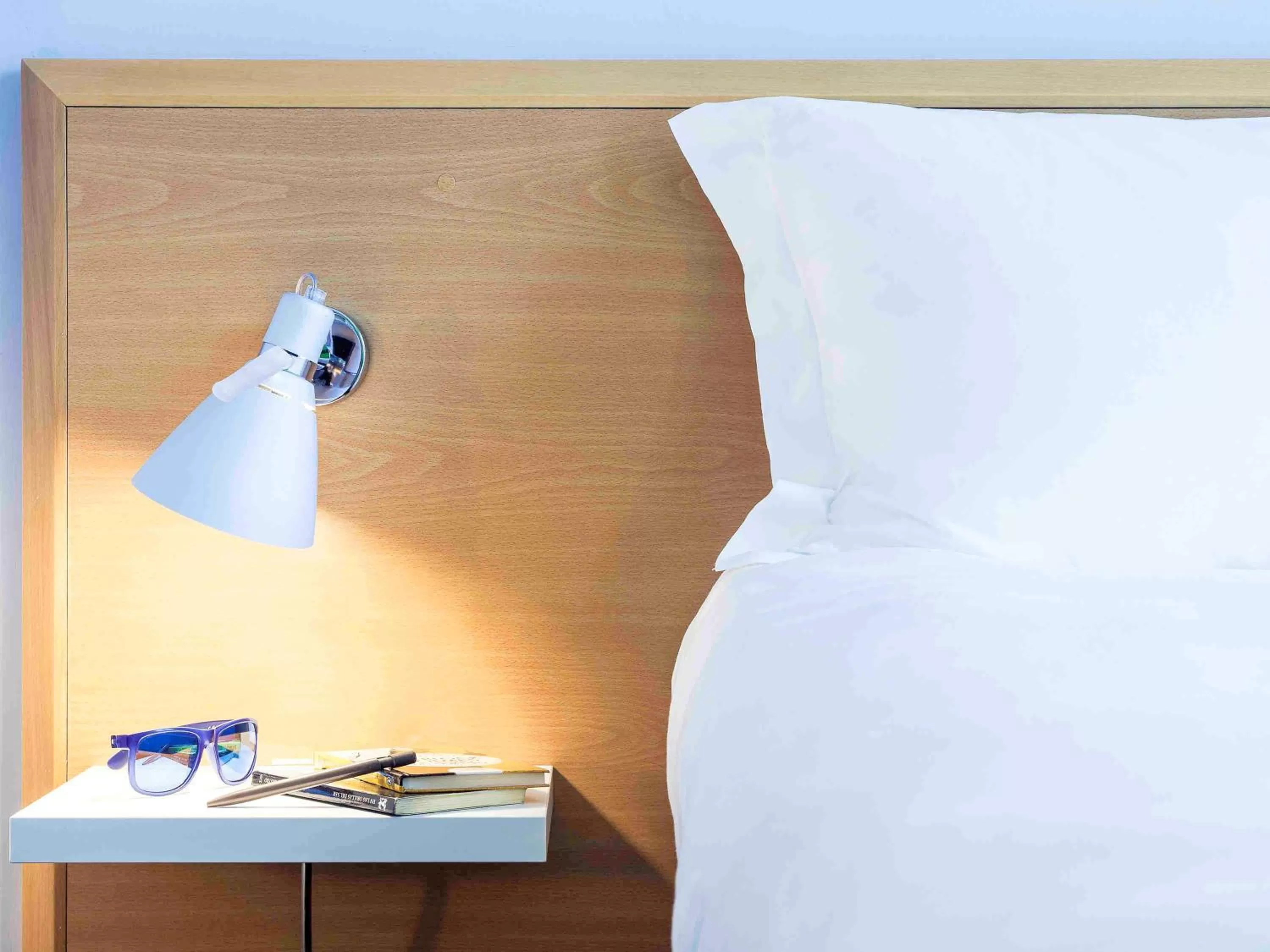 Standard Double Room in Ibis Styles Napoli Garibaldi