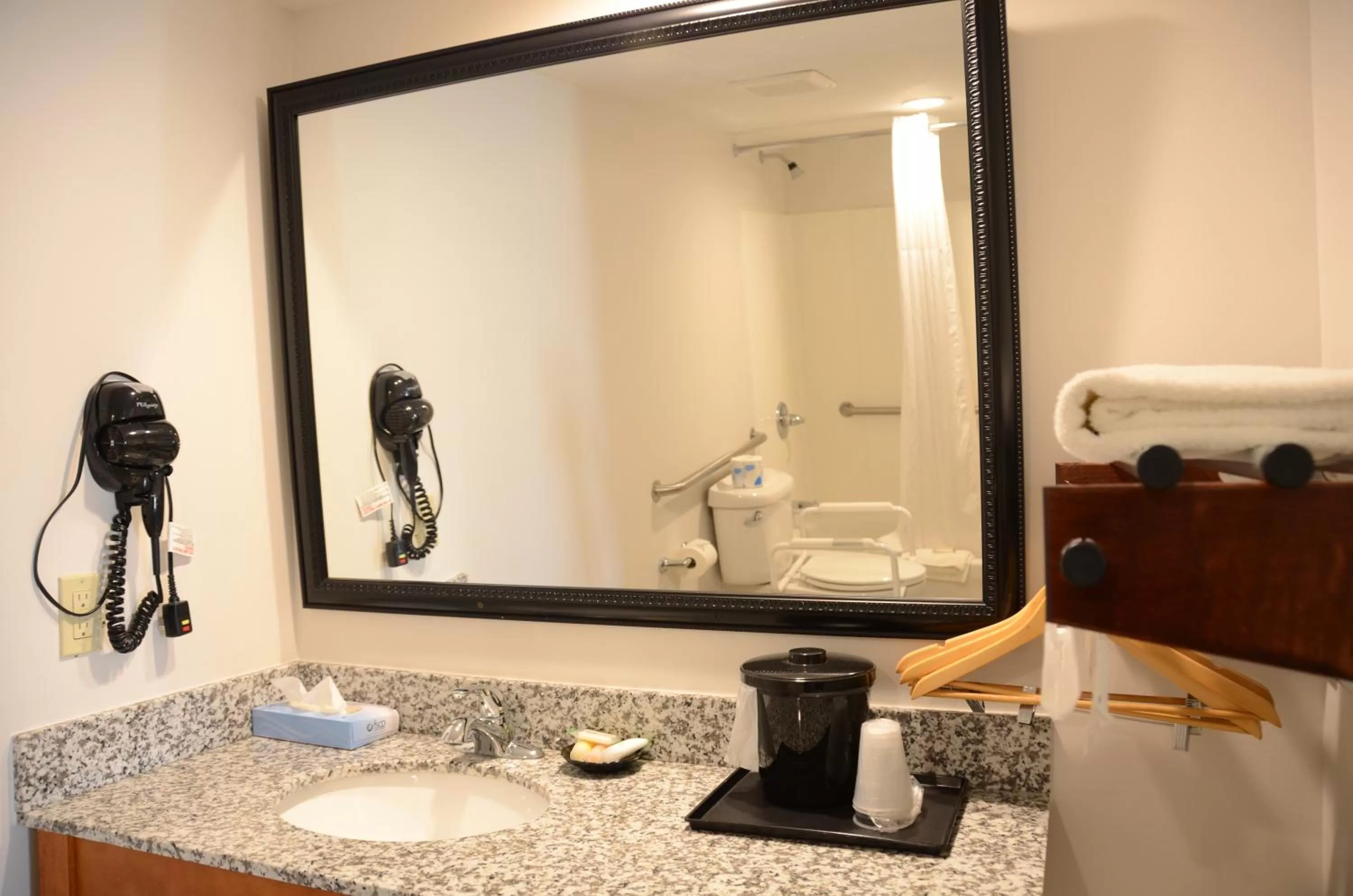 Double Room - Disability Access in Smart Stay Inn - Saint Augustine