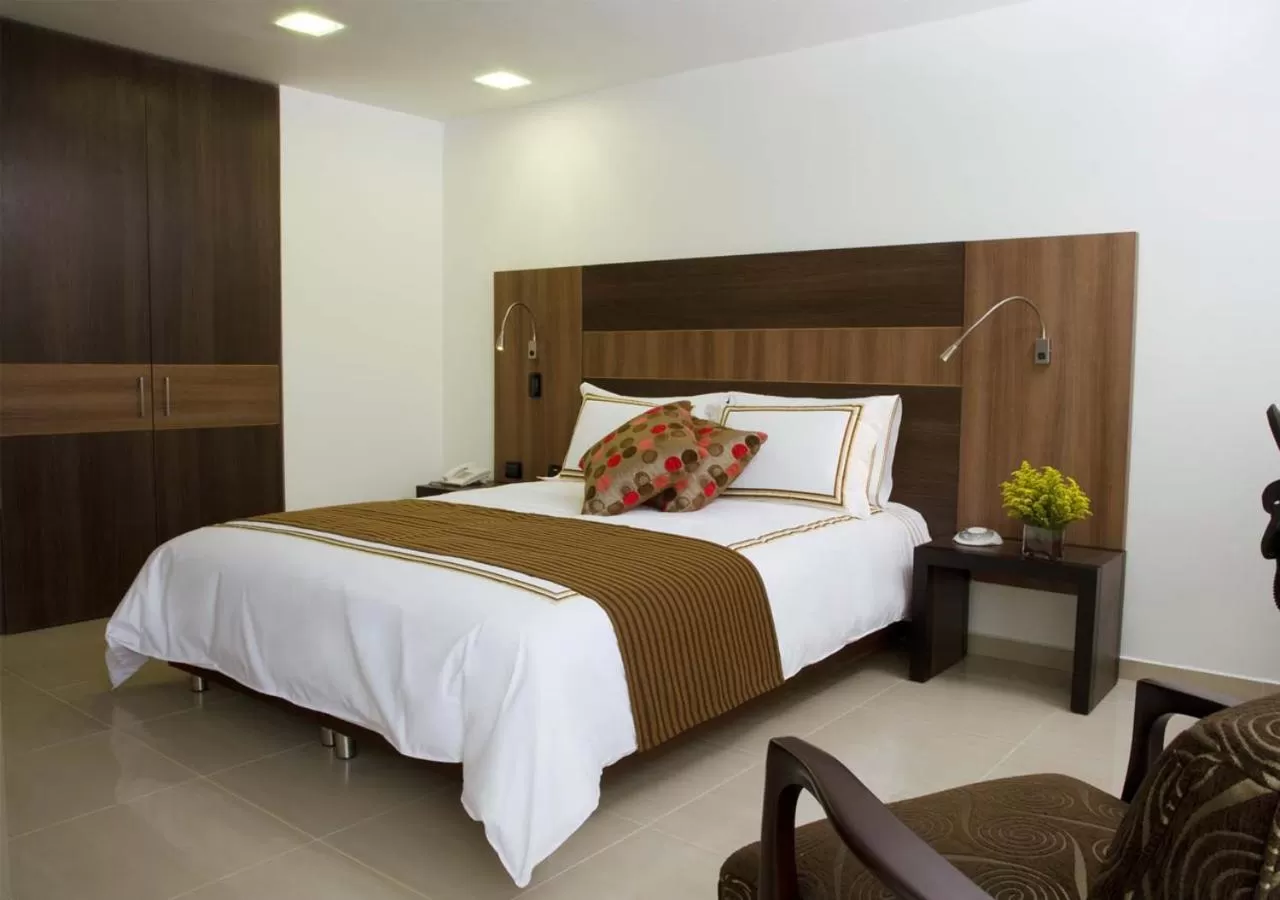 Comfort Double Room in San Simon Hotel Pereira By Soratama