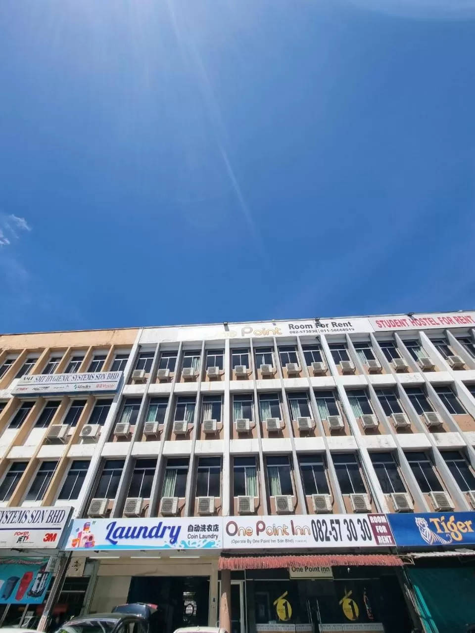 One Point Inn King Centre