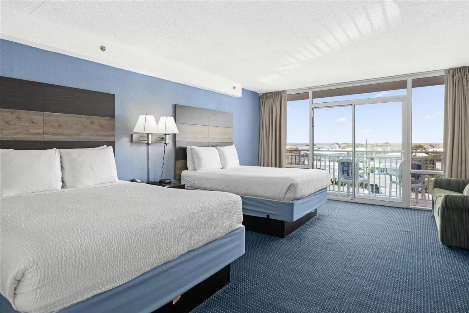 Queen Room, 2 Queen Beds, Western View in Carousel Resort Hotel and Condominiums