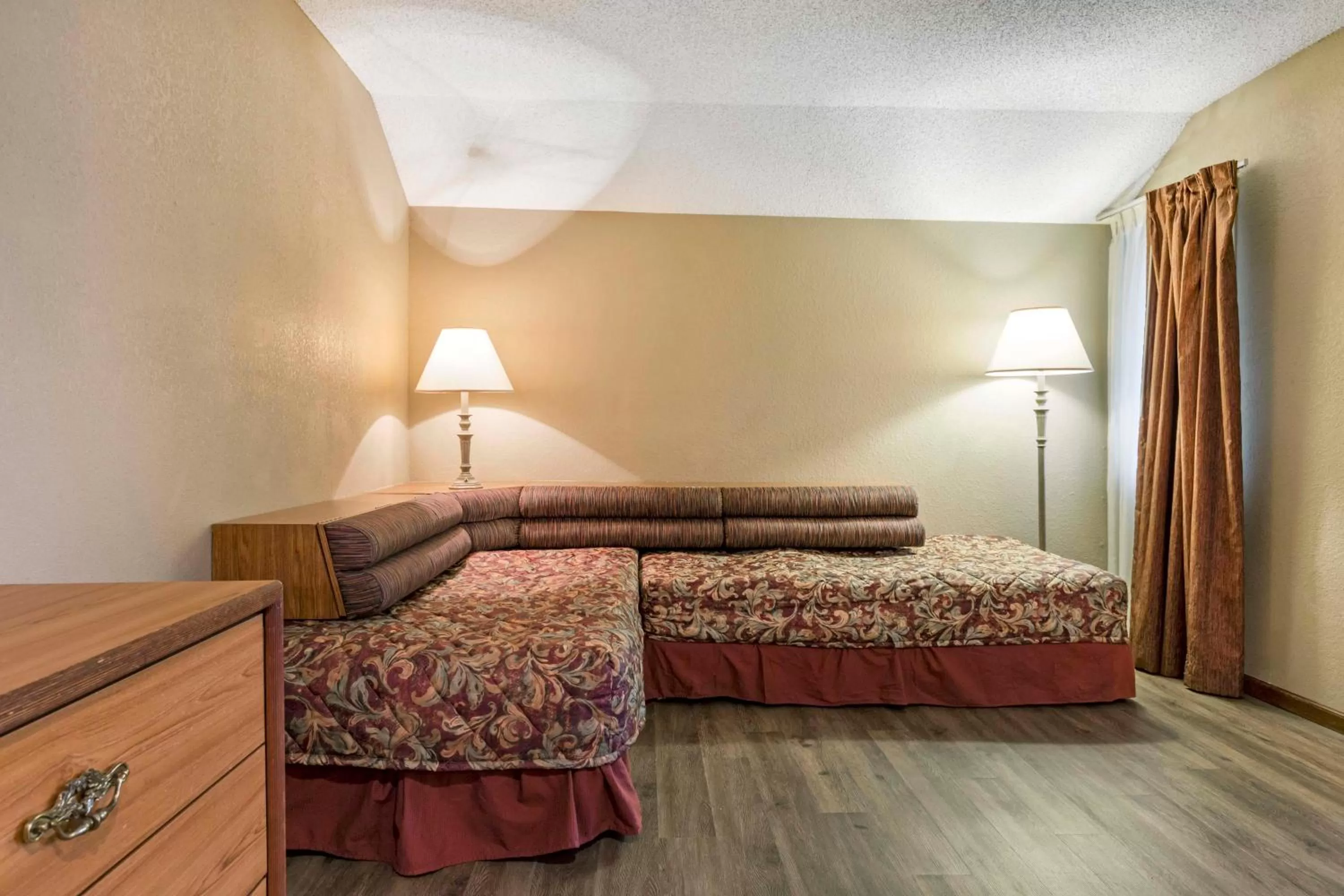 Penthouse Suite in MainStay Suites Springfield South - Battlefield Rd