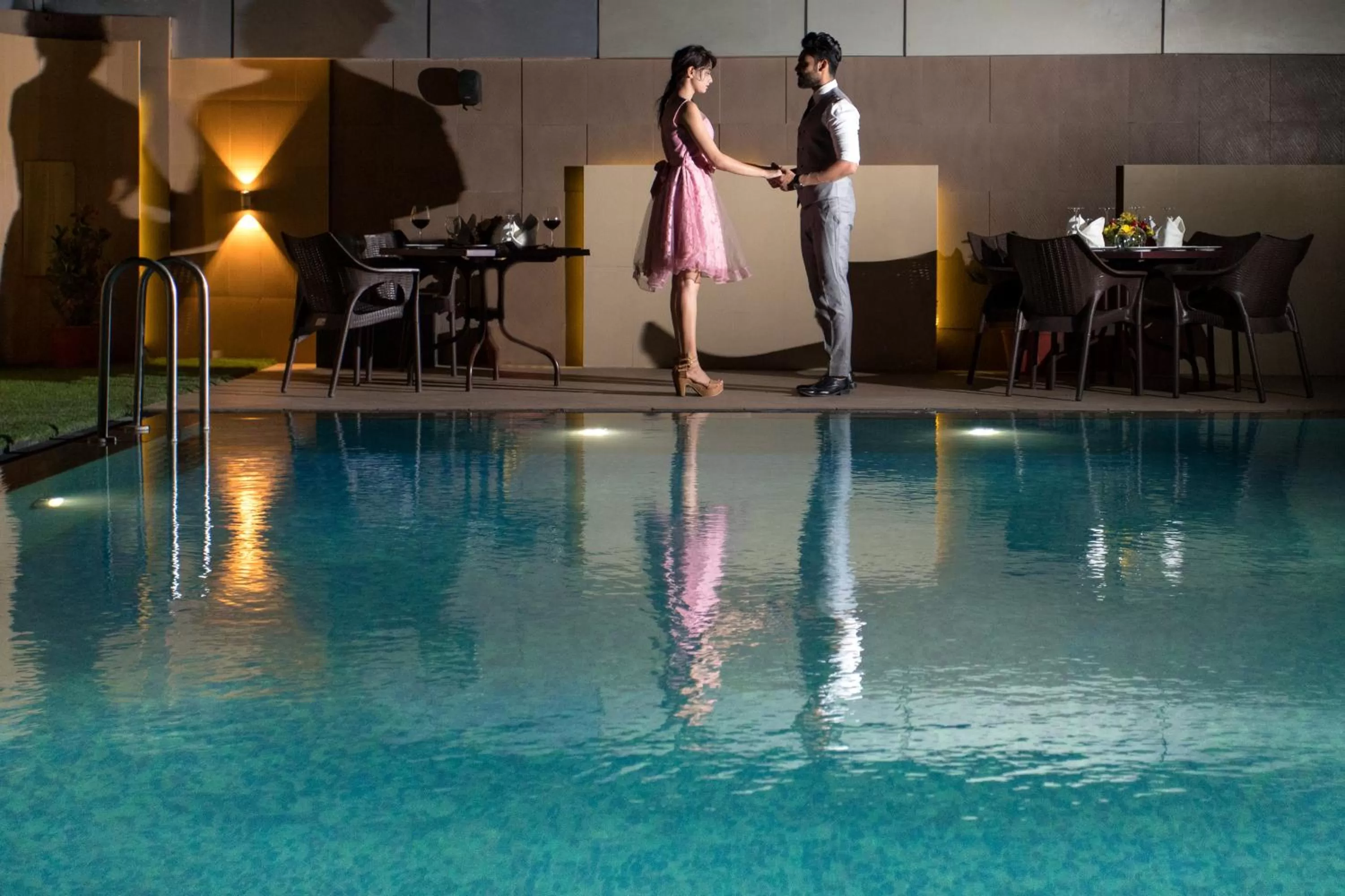 Swimming pool in Radisson Udaipur