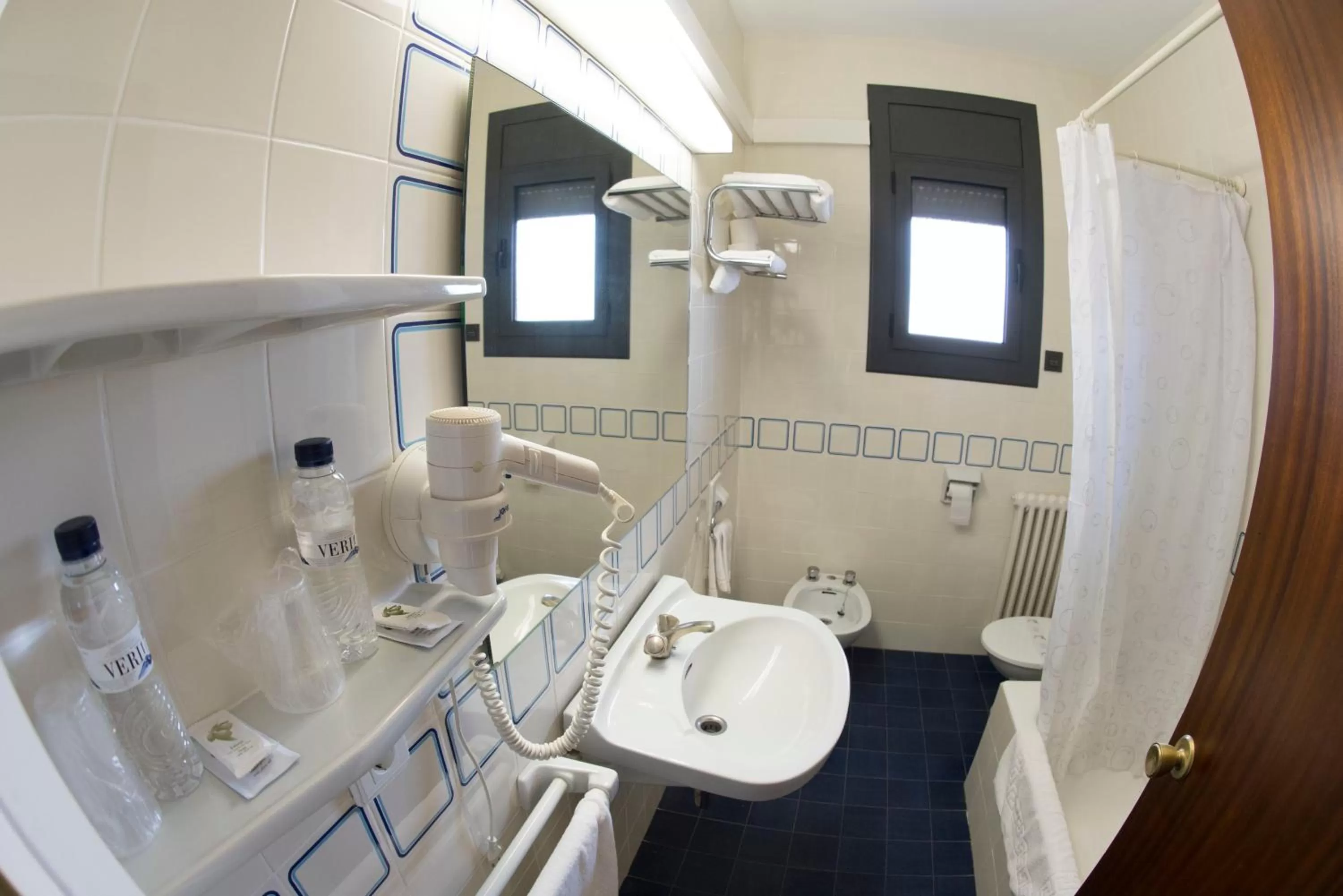 Twin Room in Hotel Gran Sol