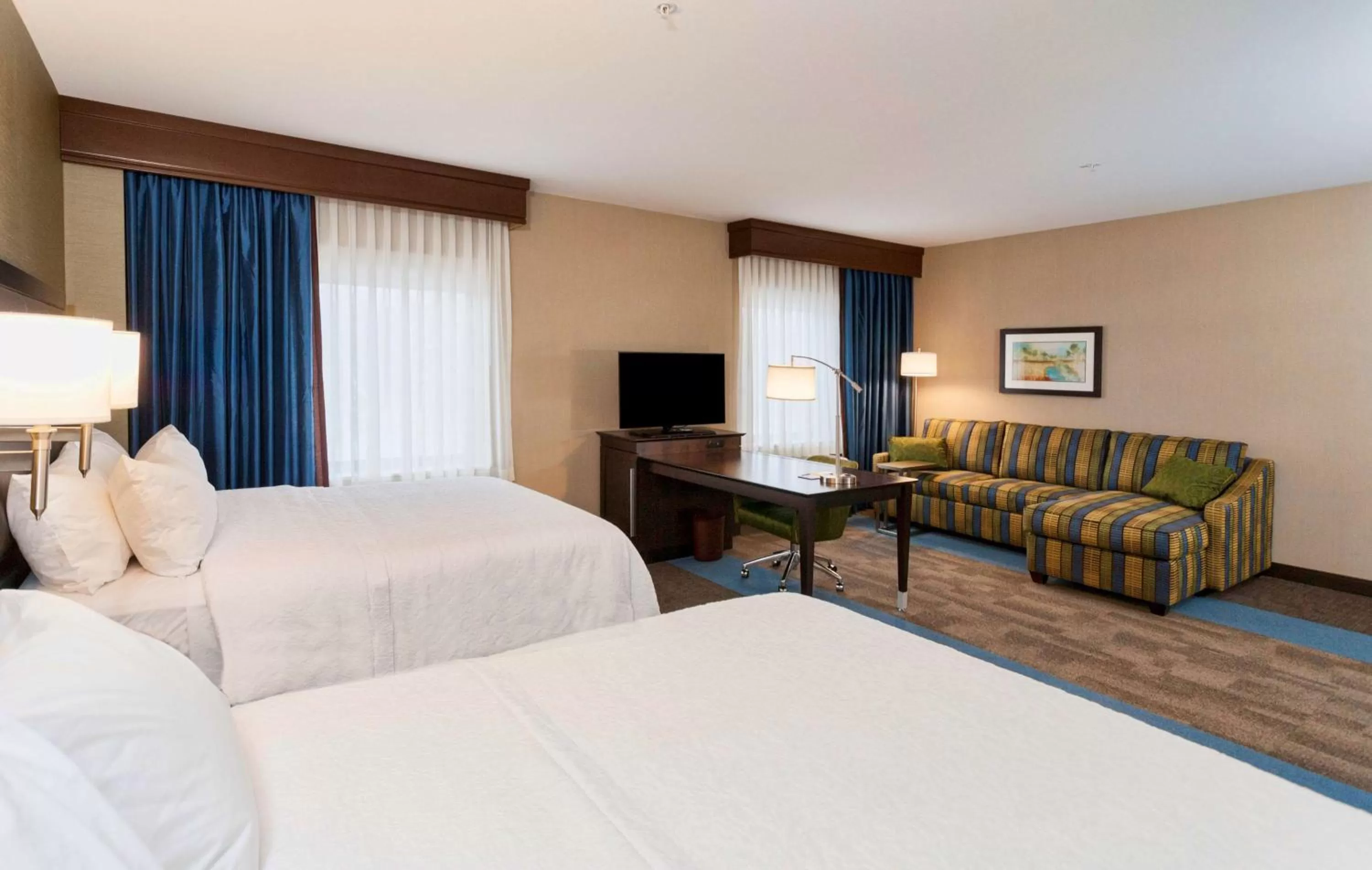 Queen Studio Suite with Two Queen Beds - Non-Smoking in Hampton Inn & Suites Duluth North Mn